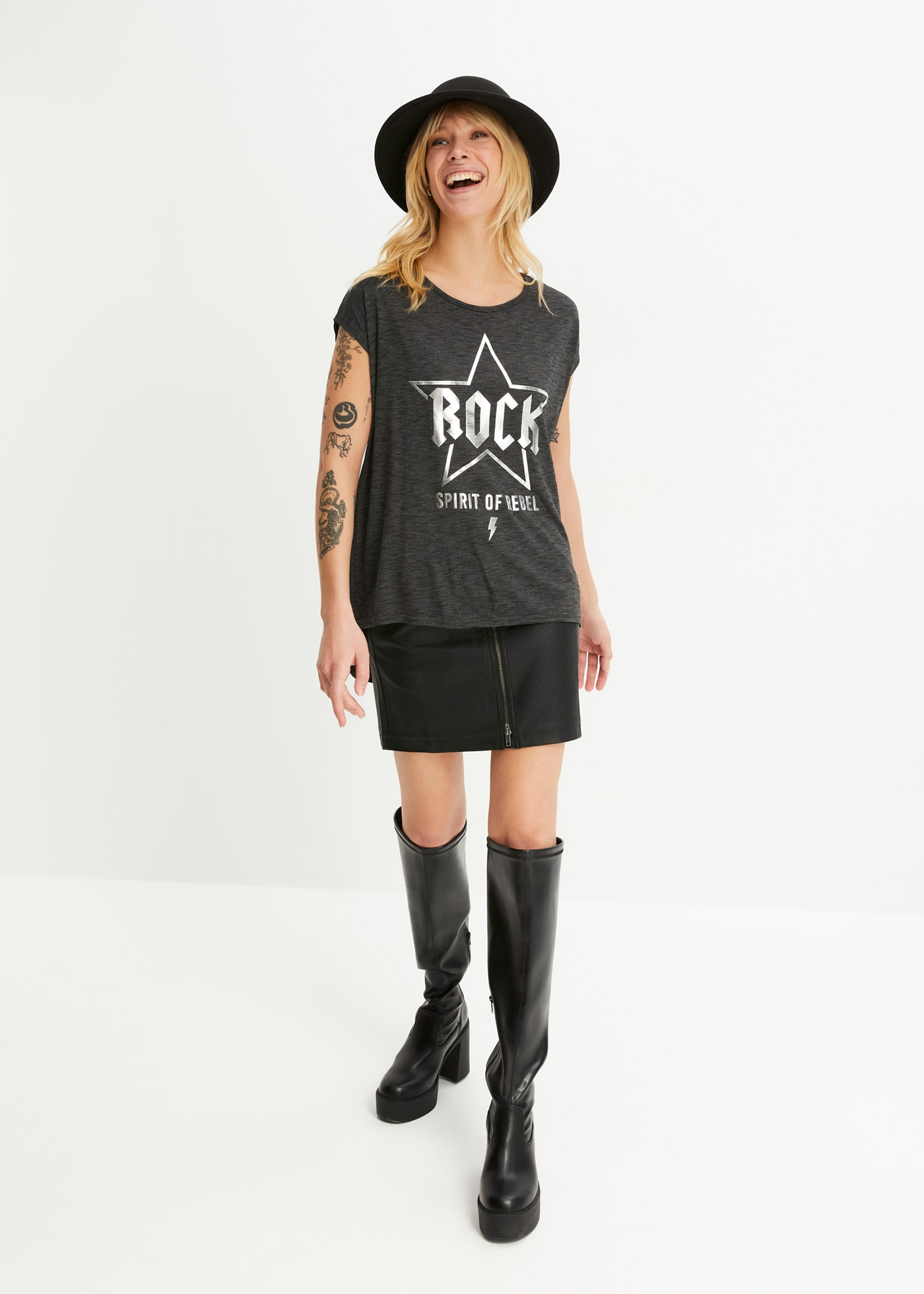 bonprix T-shirt long schmale Passform, Kurzarm-Design, mit Print, aus Viskose-Mix