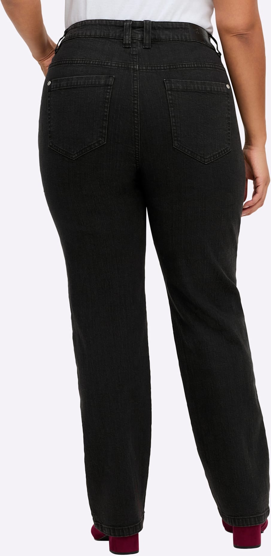 Sheego Jeans confortables 1 cuis