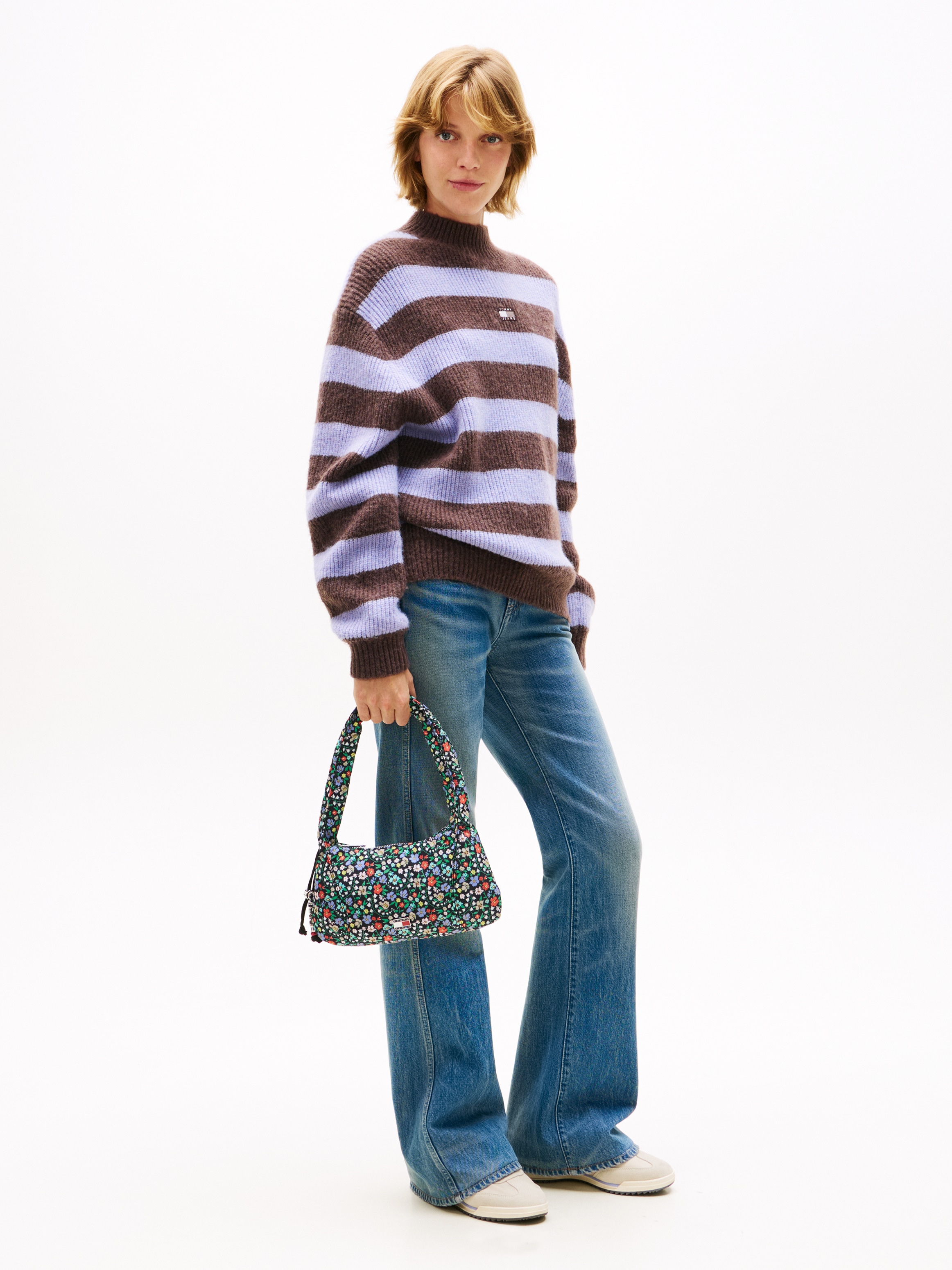 Tommy Jeans Sac à bandoulière »TJW CASUAL FLORAL SHOULDER« sac à main pour femmes, sac bandoulière au motif floral coloré tendance