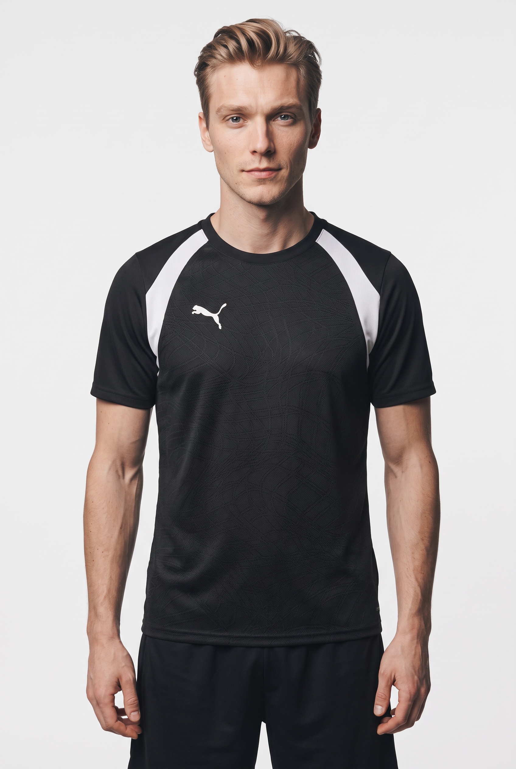 PUMA Maillot de foot »TEAMFINAL26 TRAINING JERSEY« avec technologie DryCELL, coupe Slim Fit, col rond