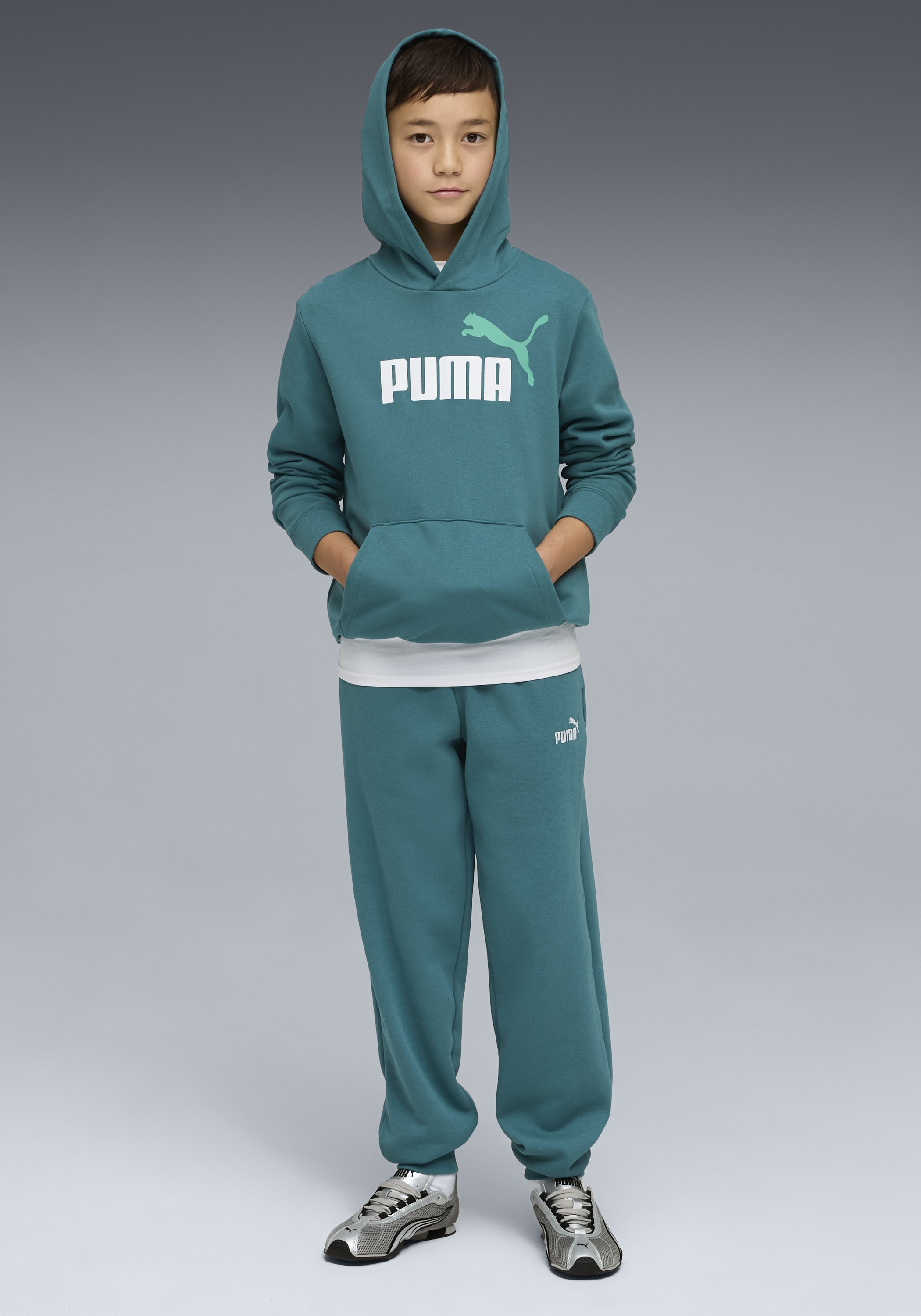 PUMA Trainingshose »ESS NO. 1 LOGO SWEATPANTS FL B«  Regular Fit, mit Eingrifftaschen, mit elastischem Bund