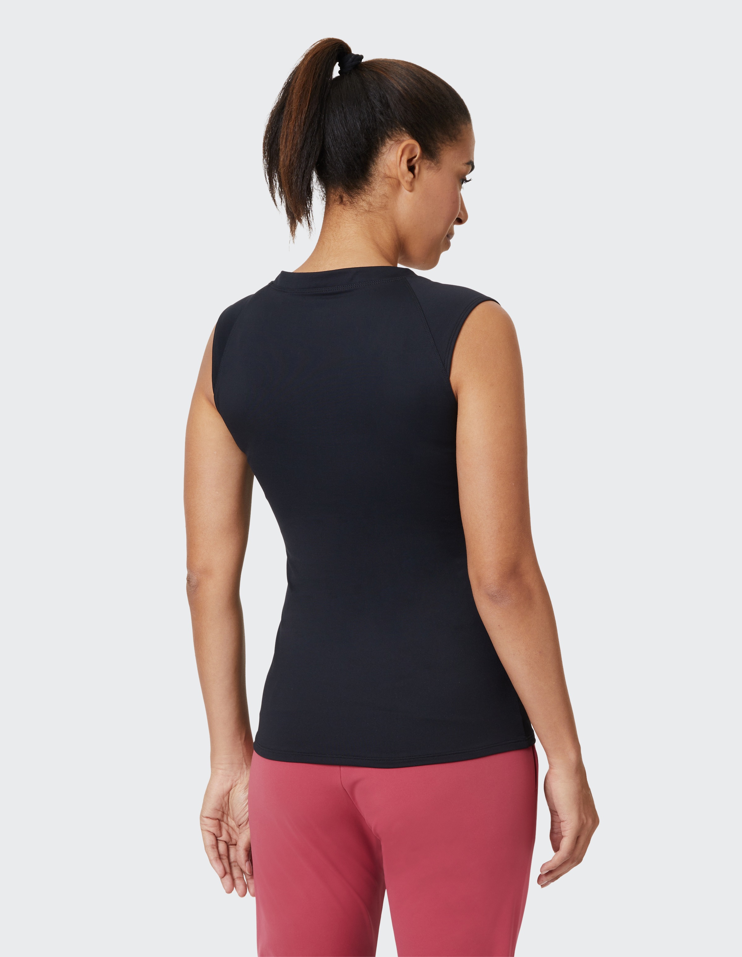 Venice Beach T-shirt »T-SHIRT ELEAM« sportlicher Stil, leichtes und elastisches Material