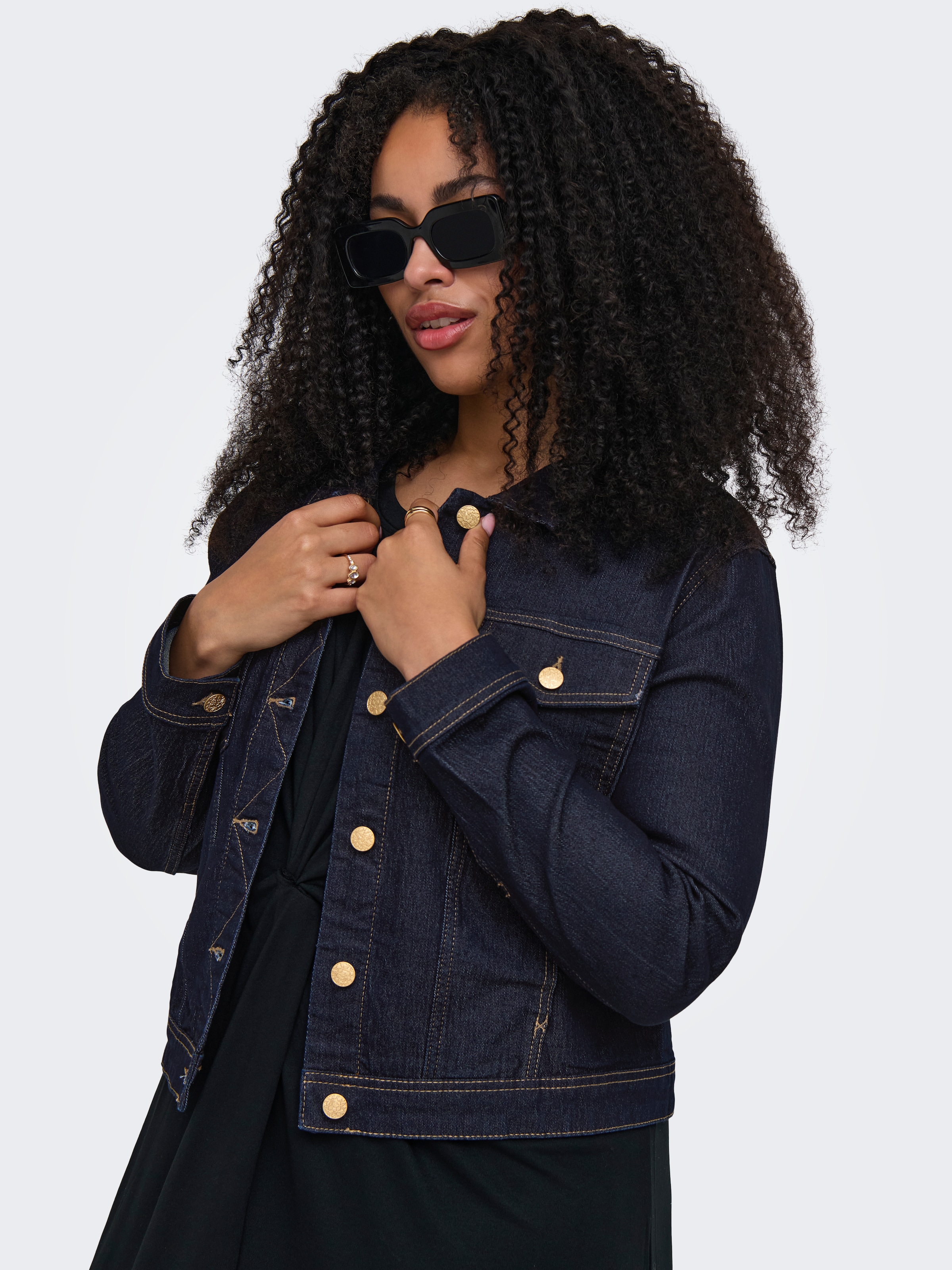 ONLY CARMAKOMA Veste en jean »CARWESPA LS RINSE JACKET DNM NOOS« mélange de coton, coupe régulière