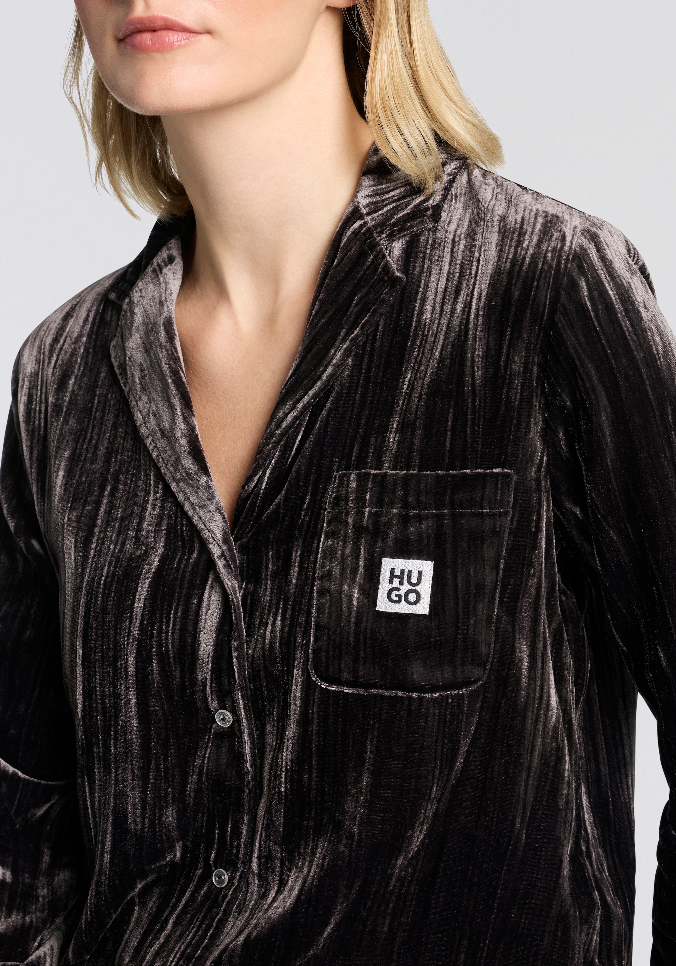 HUGO Underwear Haut de pyjama »Velvet« Schlafshirt, relaxed fit, leicht glänzende Struktur