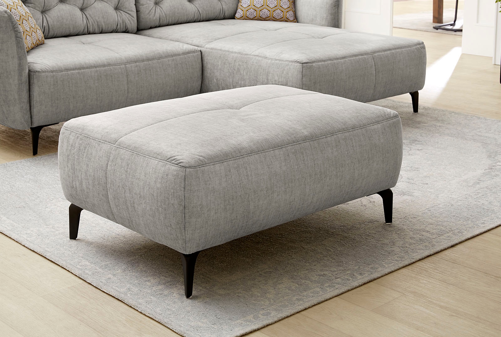 Jockenhöfer Gruppe Hocker »Salo, B: 114 cm« im Retrolook mit Wellenunterfederung und frei im Raum stellbar