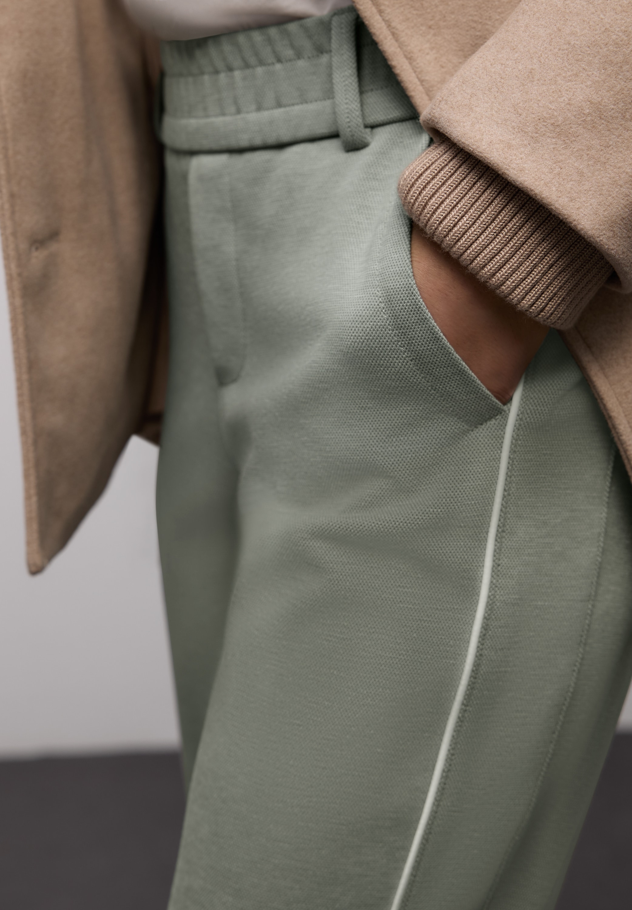 STREET ONE Pantalon en tissu »Style Bonny Piqué«  mit Tape-Detail