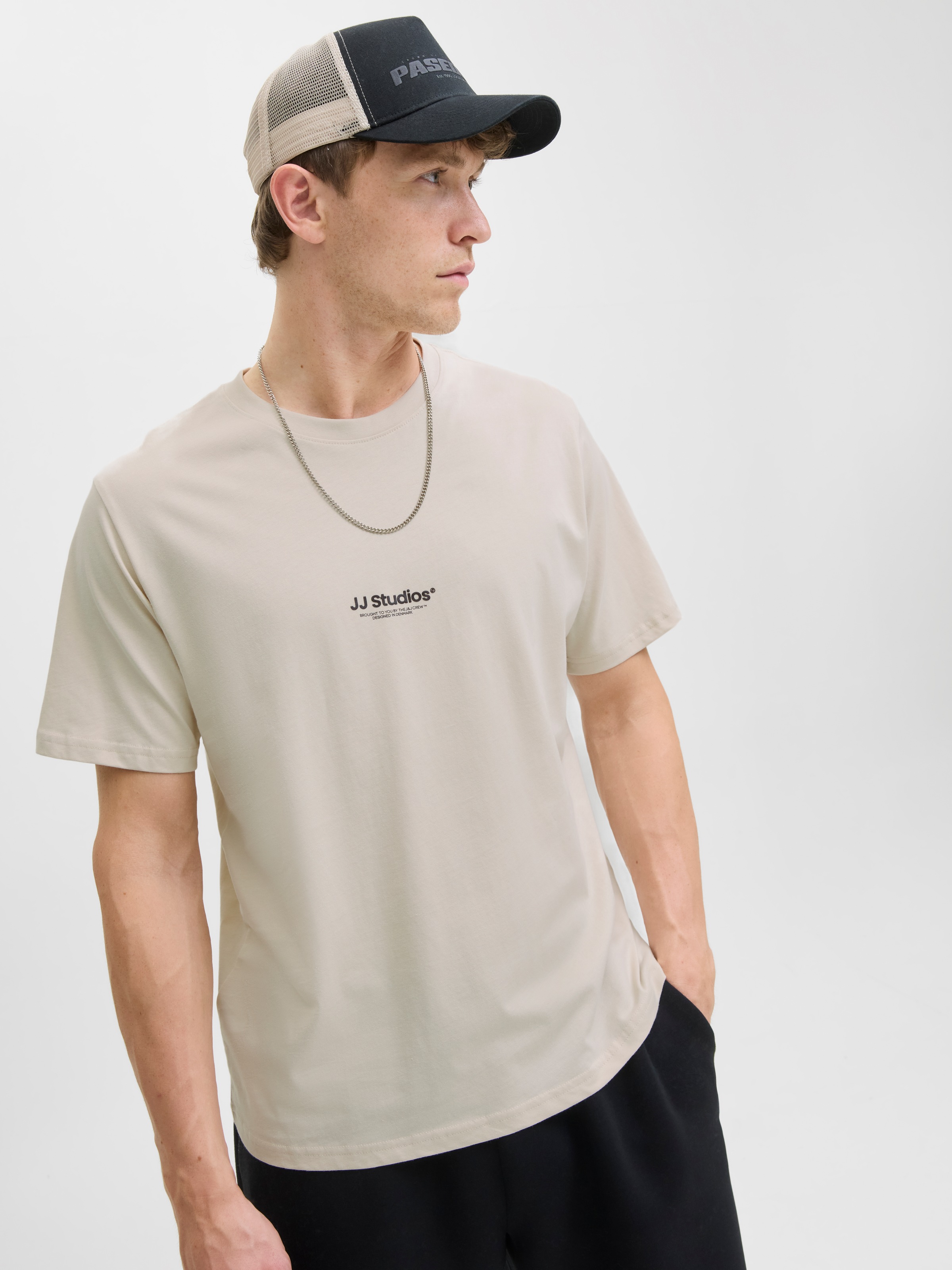 Jack & Jones T-shirt »JJESOHO TEE SS CREW NECK NOOS« mit stylischen Print