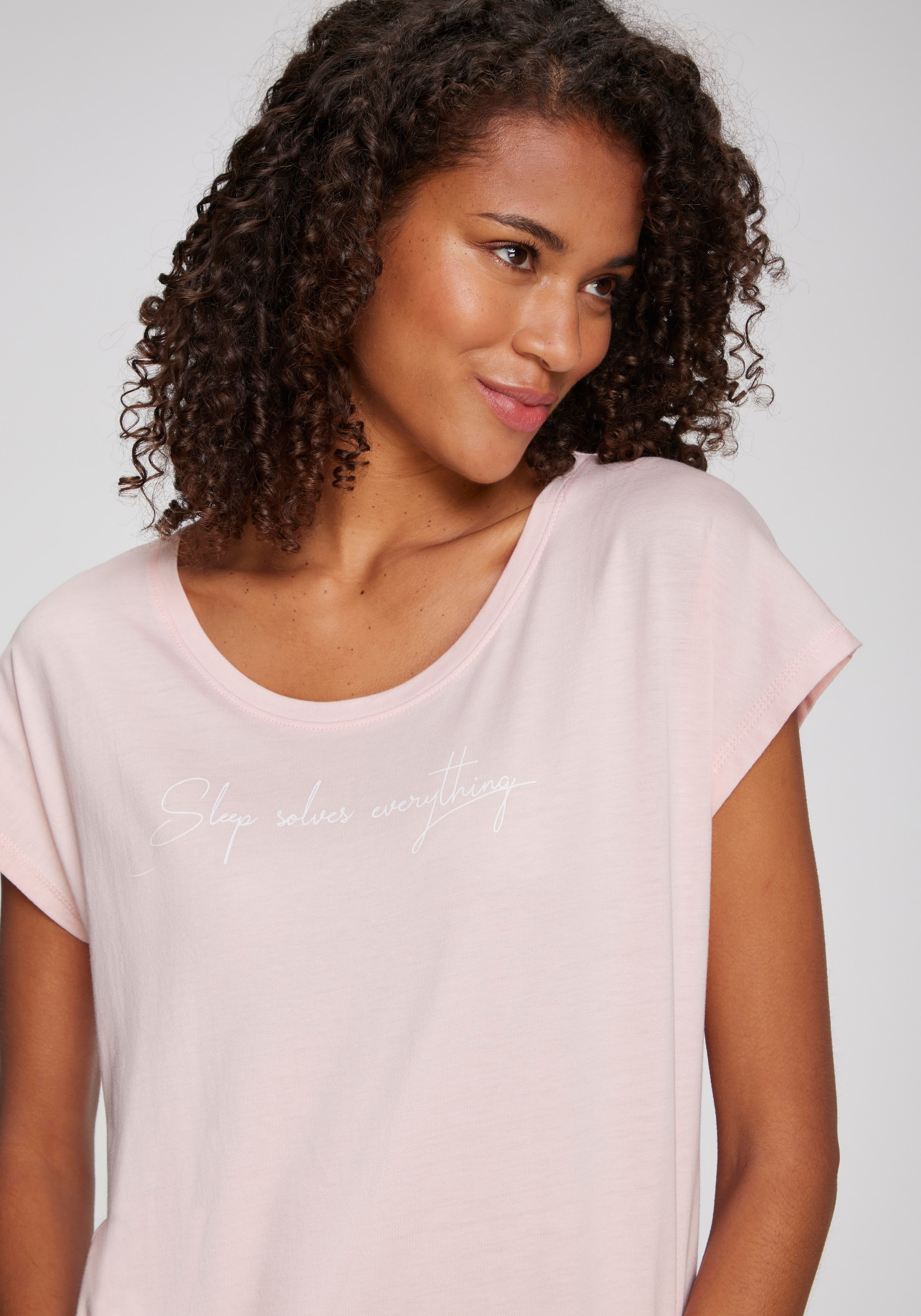 Vivance Dreams Haut de pyjama Mit kleinem Frontprint