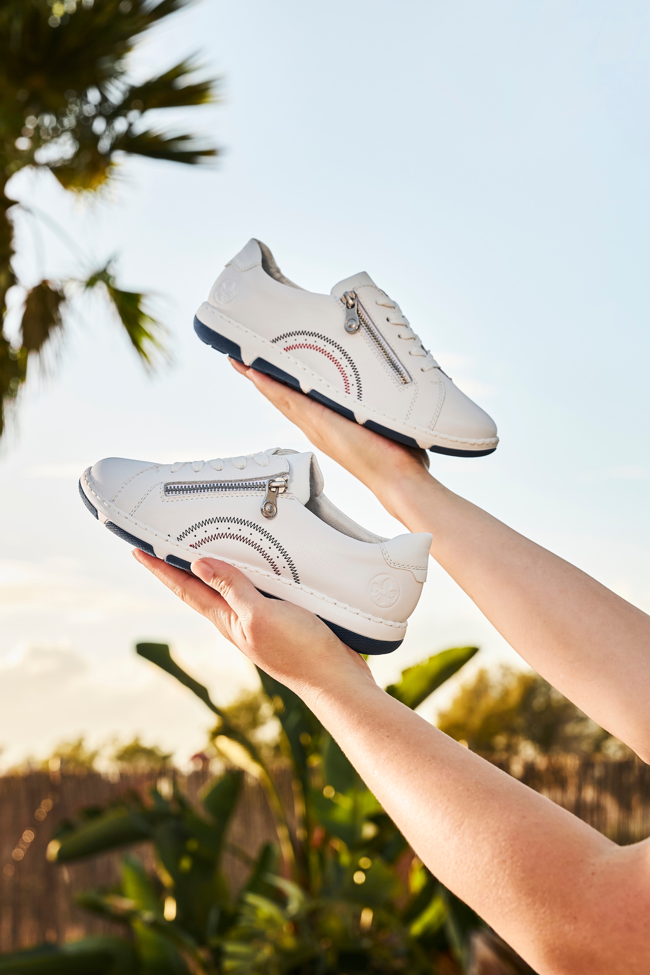 Rieker Sneaker  , Schnürschuh, Halbschuh, Freizeitschuh mit weichem Schaftrand