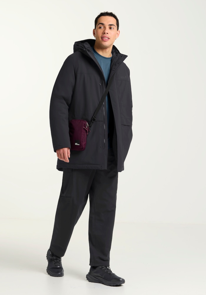 Jack Wolfskin Wintermantel »COLD CAMP COAT M« mit wasserdichtem TEXAPORE, winddicht, atmungsaktiv, aus Polyester
