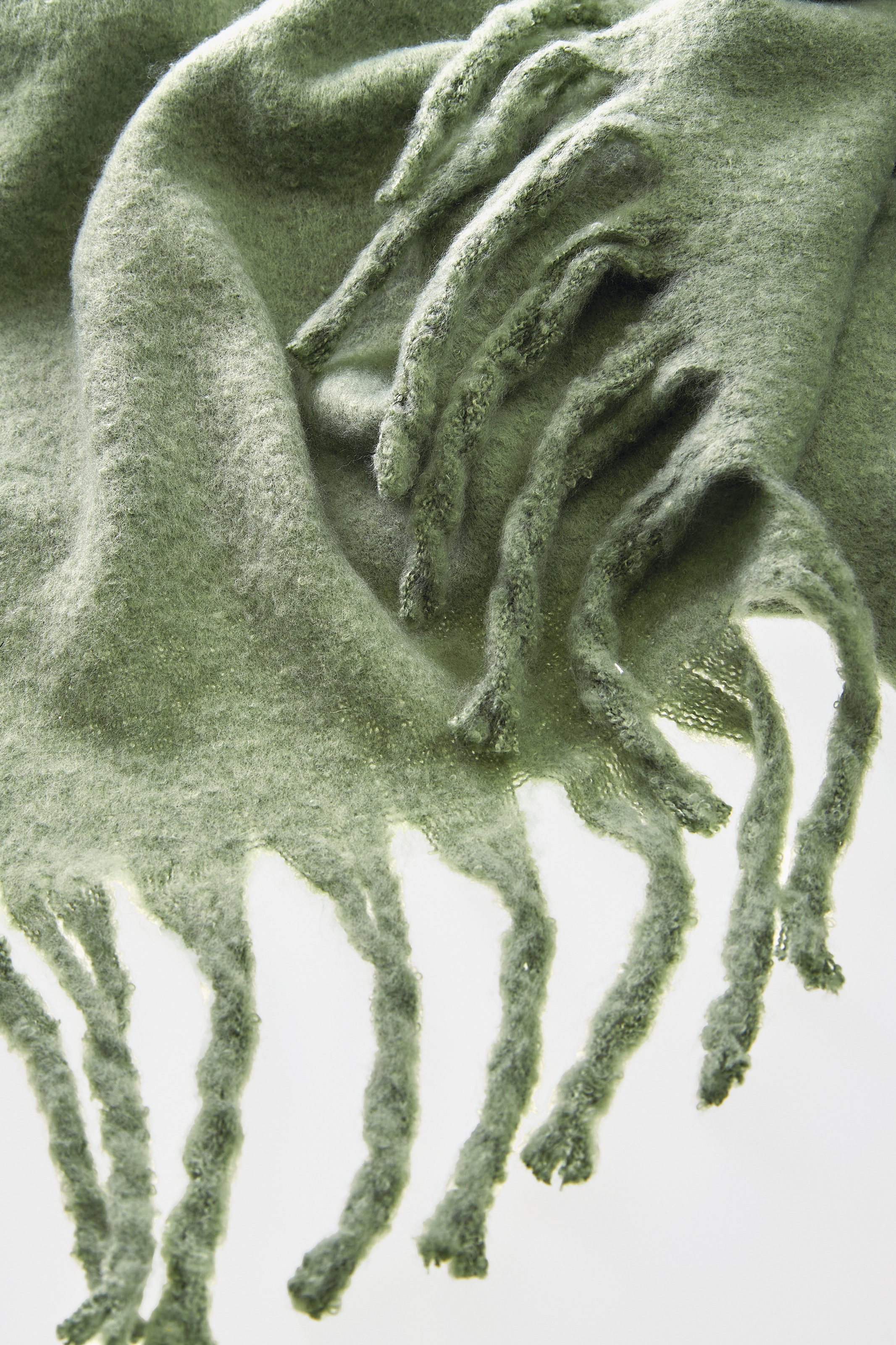 SCHÖNER WOHNEN-Kollektion Wohndecke »Plenty« mit langen Fransen