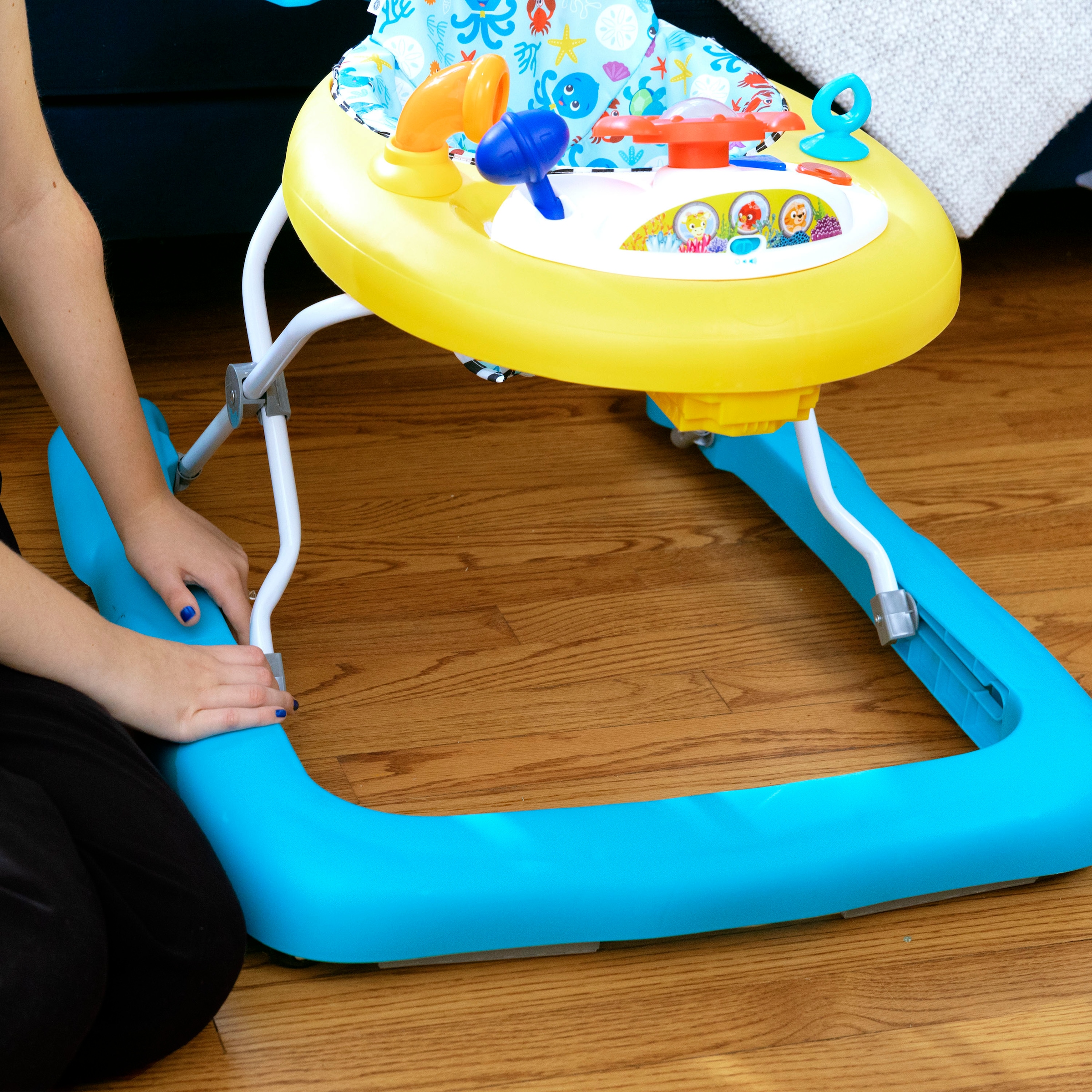 Baby Einstein Lauflernhilfe »Dive & Discover™ 3-in-1 Submarine Walker« mit Meeresgeräuschen und Melodien