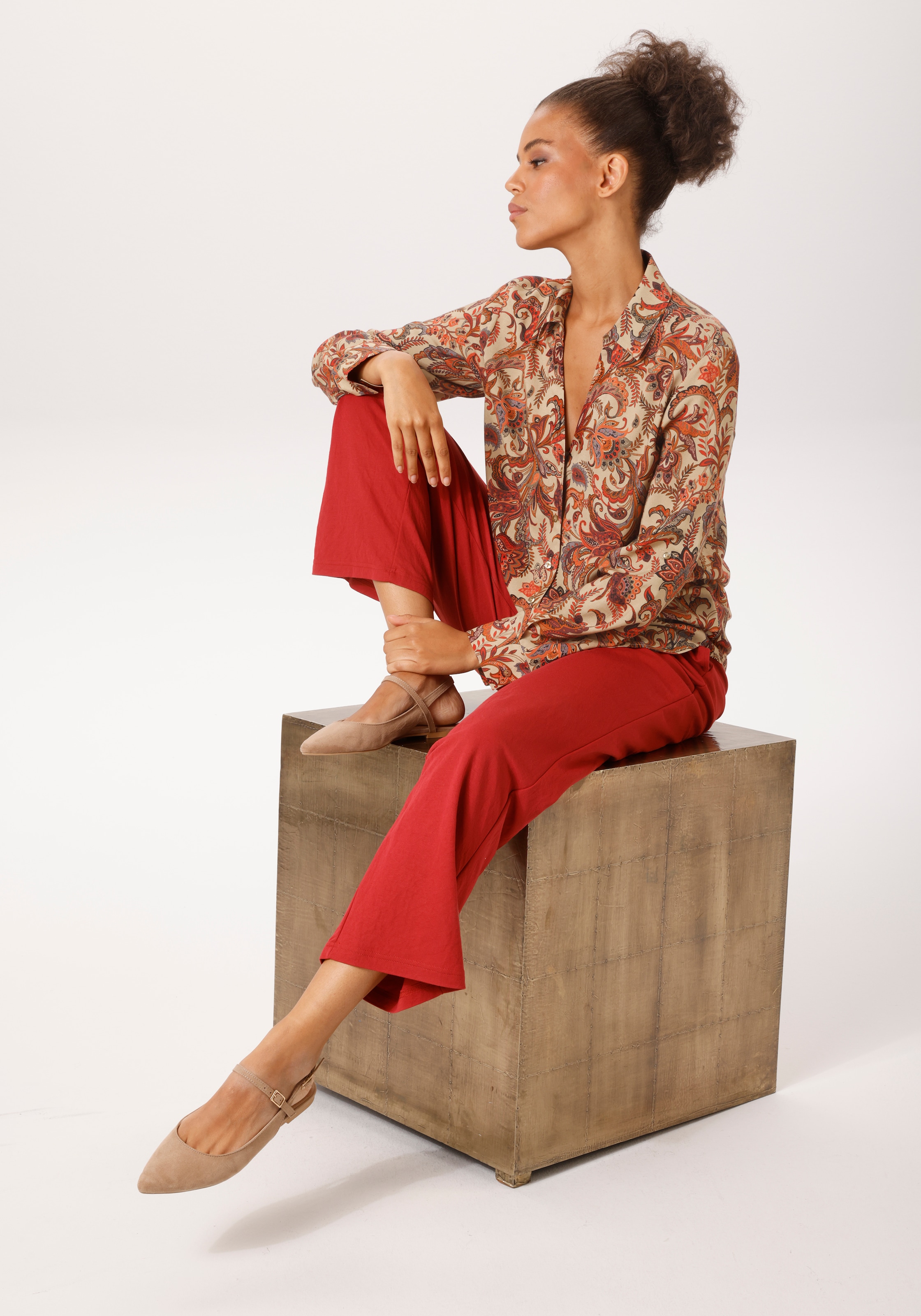 Aniston CASUAL Blouse chemise mit fantasievollem Blumendruck- jedes Teil ein Unikat - NEUE KOLLETION