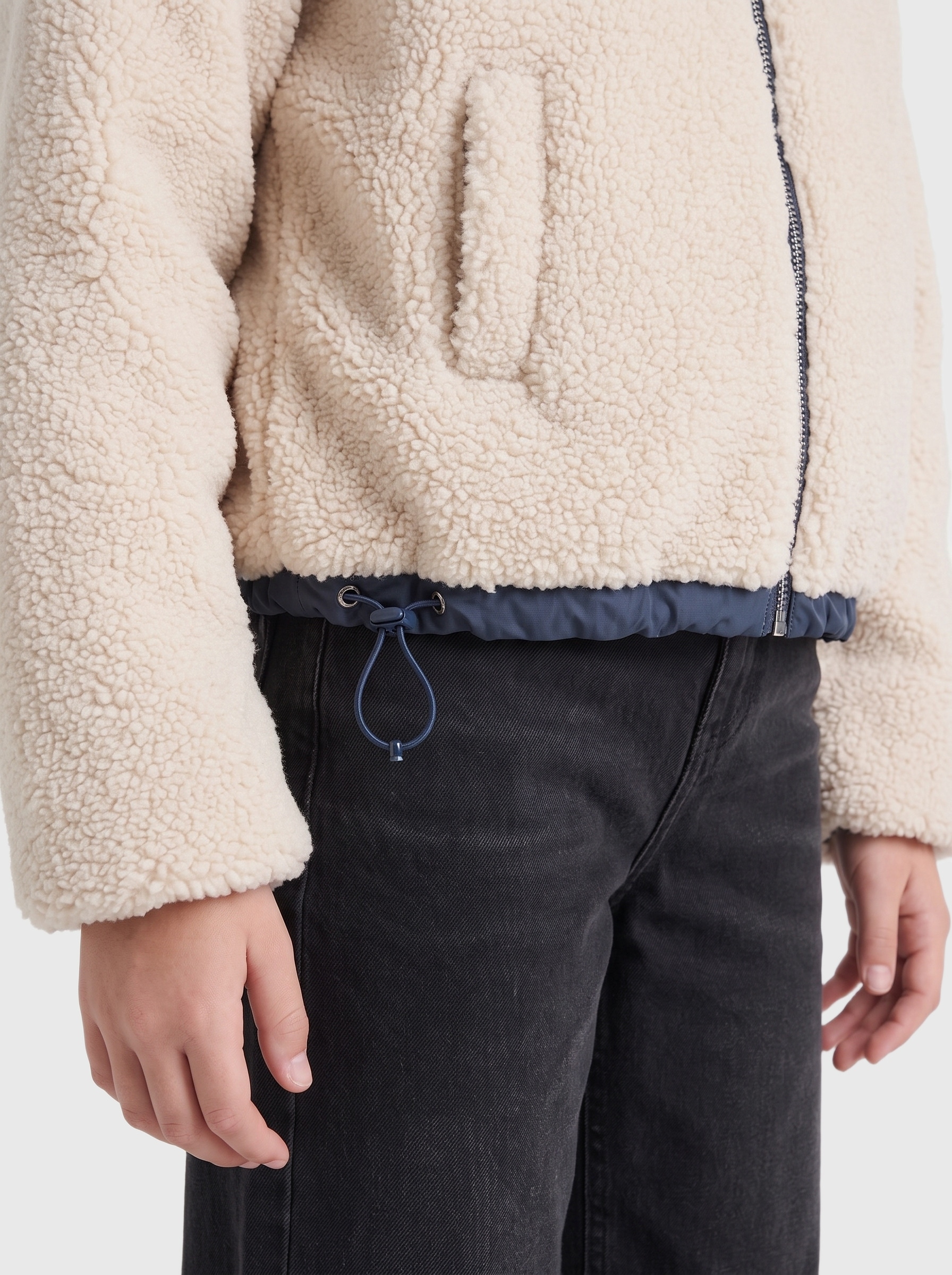 KIDS ONLY Veste réversible »KOGMARIA REVERSIBLE PUFFER JACKET OTW« avec capuche portable en veste peluche ou veste matelassée