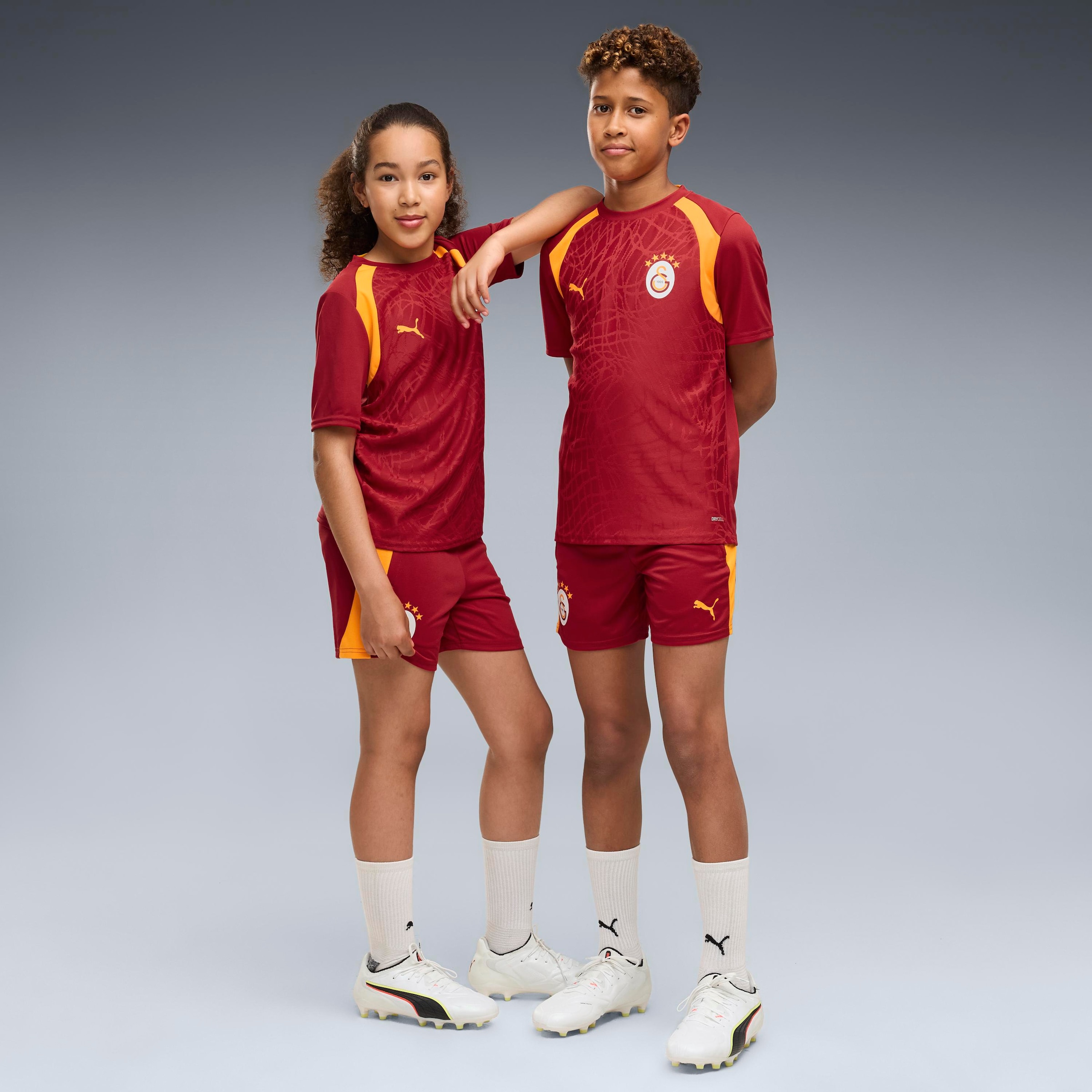PUMA Fussballtrikot »GSK TRAINING JERSEY JR« für Kinder, aus Polyester, atmungsaktiv, schnelltrocknend