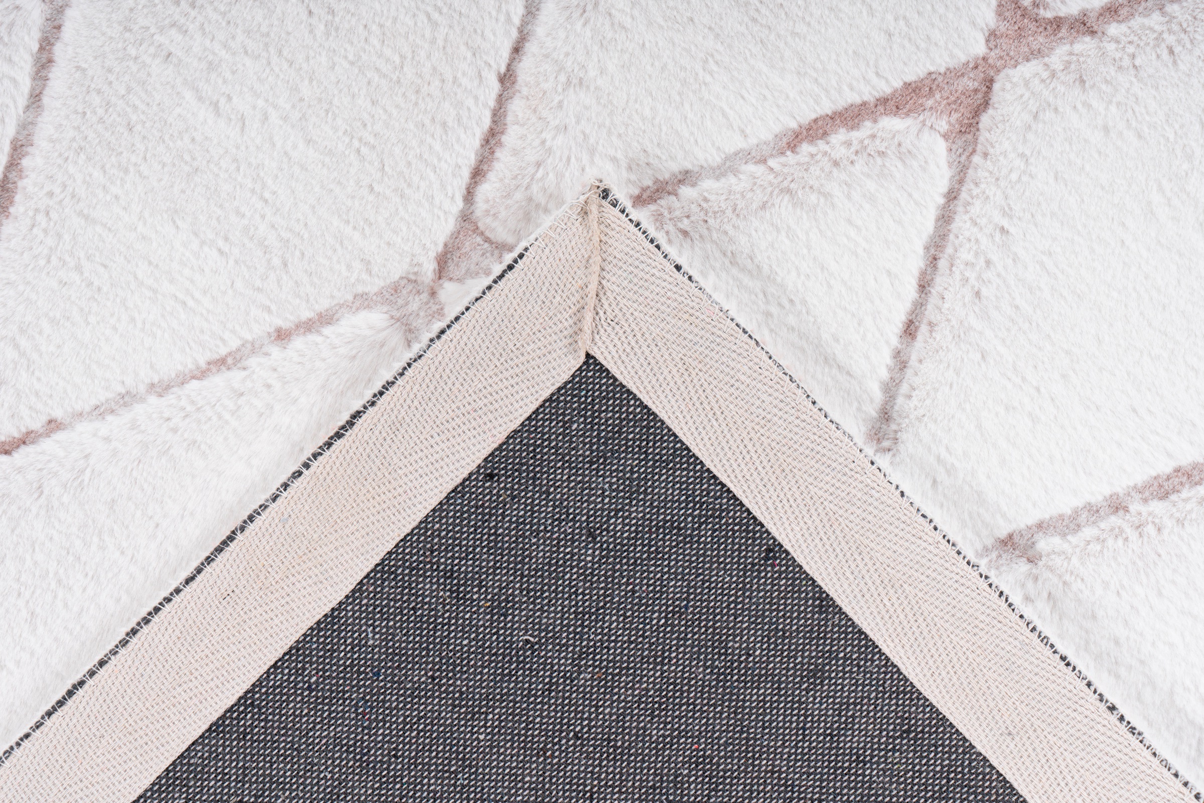 my home Läufer »Tilana« rechteckig 20 mm Höhe besonders weich durch Mikrofaser, Rauten-Design