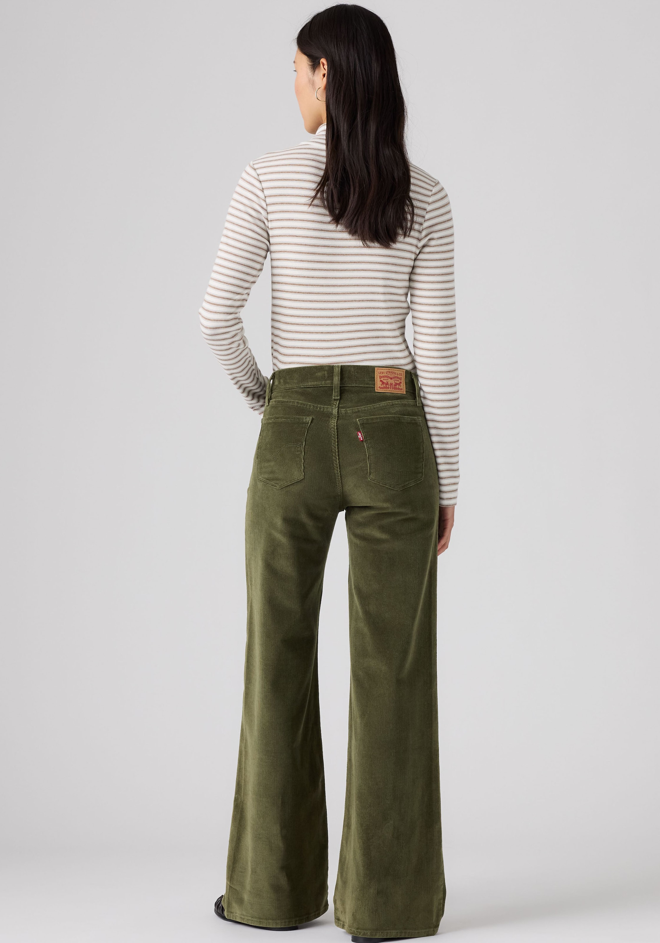 Levi's® Pantalon en velours côtelé »318 SHAPING WIDE LEG«  avec jambe large - coupe wide leg