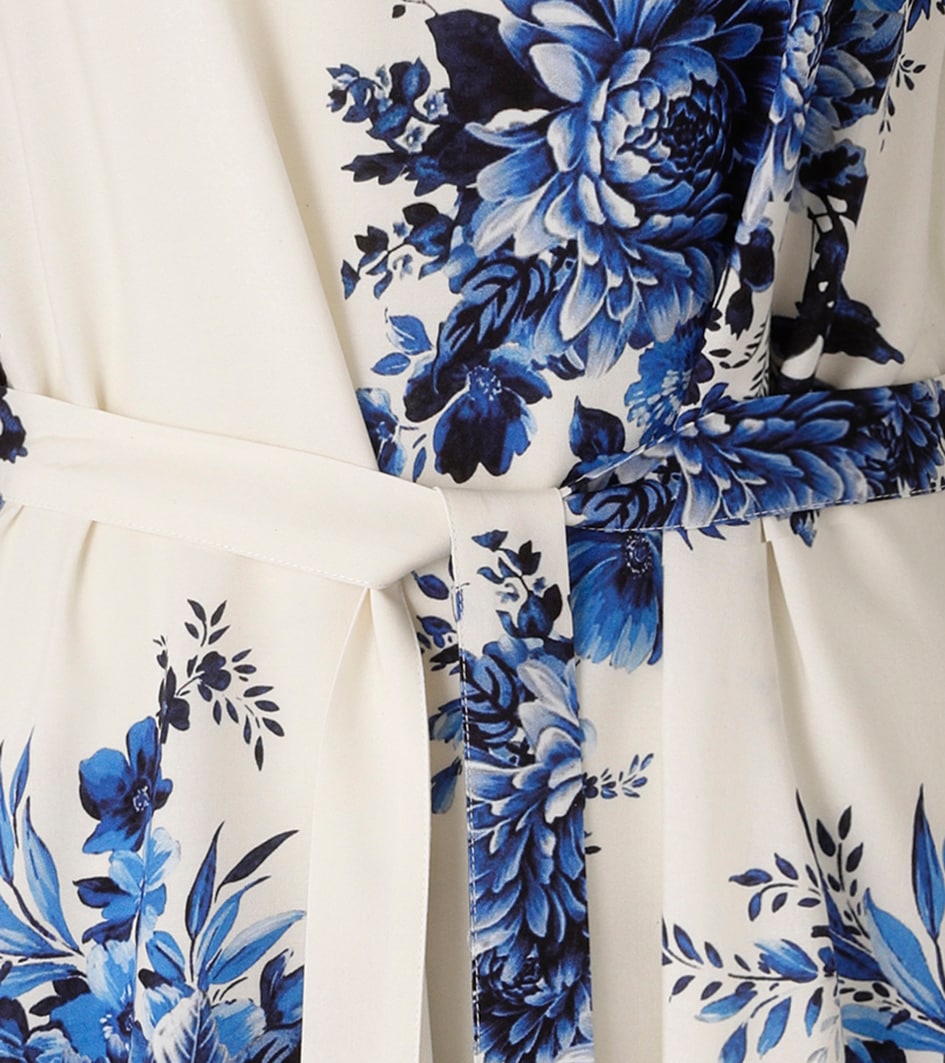 Aniston CASUAL Robe chemisier mit abnehmbarem Bindegürtel,  mit grossflächigen Blumendruck - NEUE KOLLEKTION