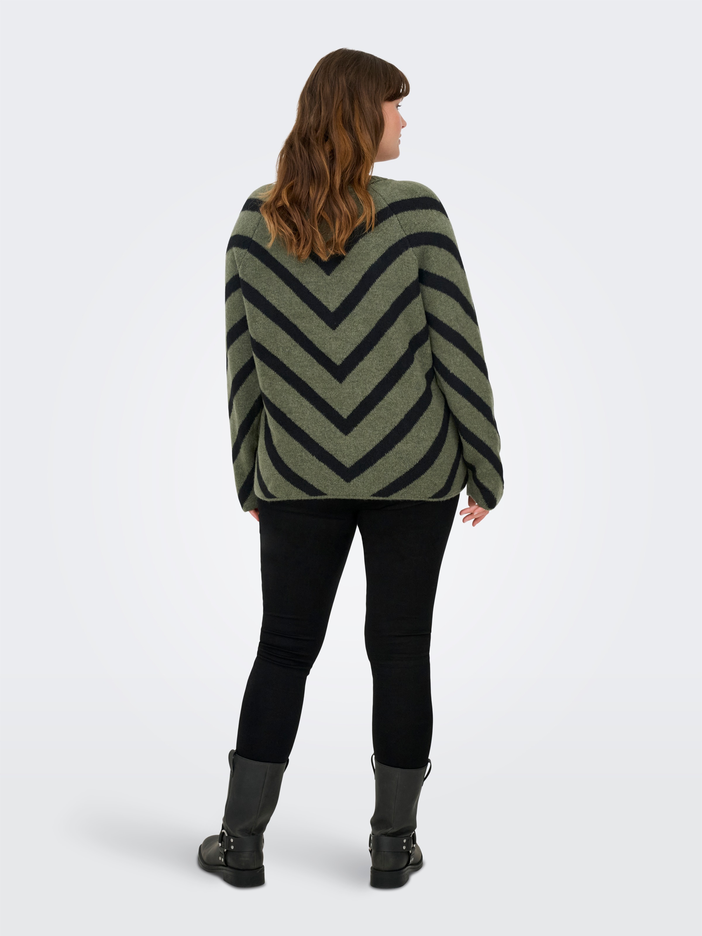 ONLY CARMAKOMA Pull en tricot »CARELIZA L/S PULLOVER KNT NOOS« Kunstfaser