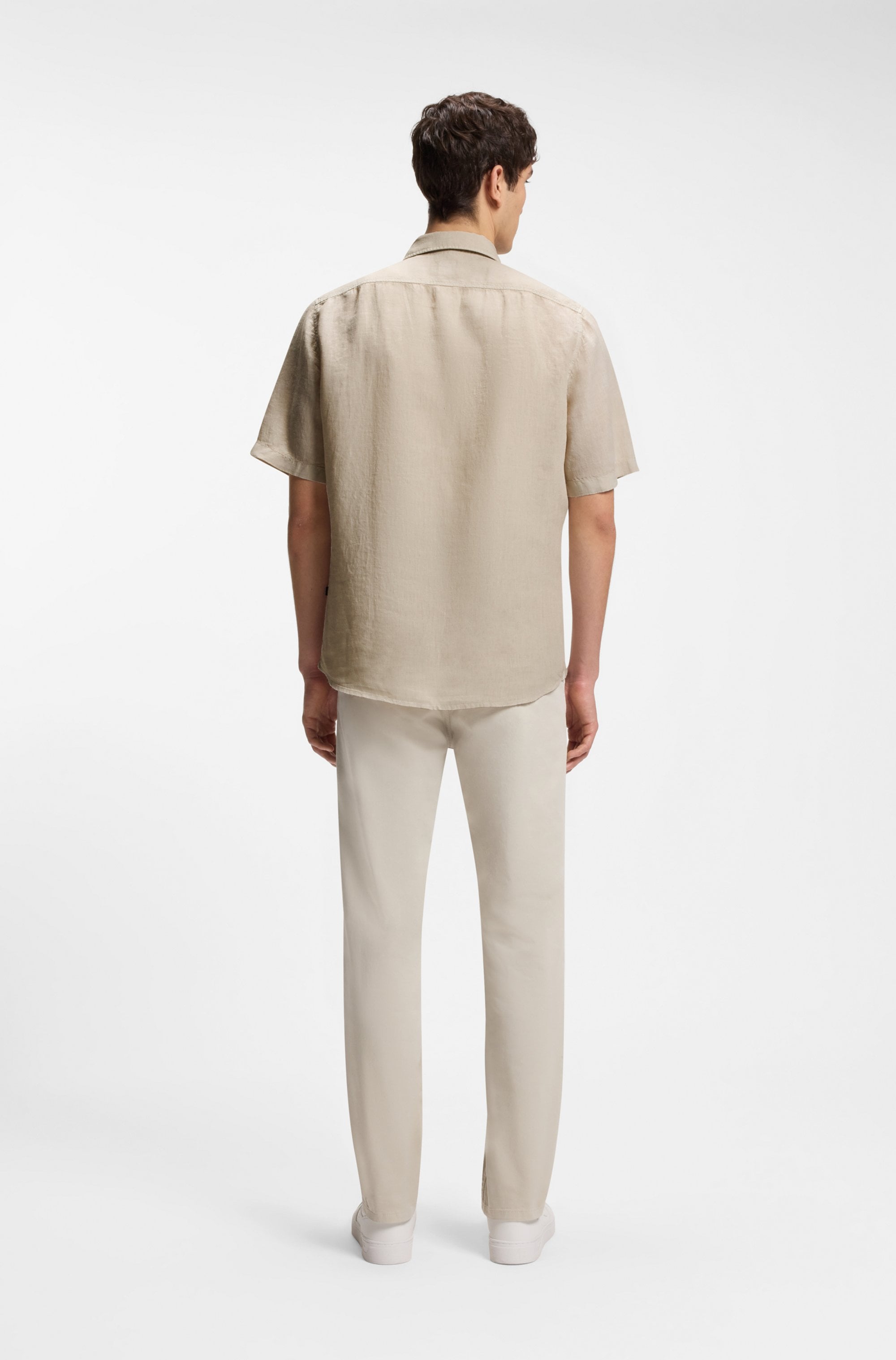 BOSS ORANGE Chemise à manches courtes »Rash Premium Herrenmode« en lin pur, coupe régulière