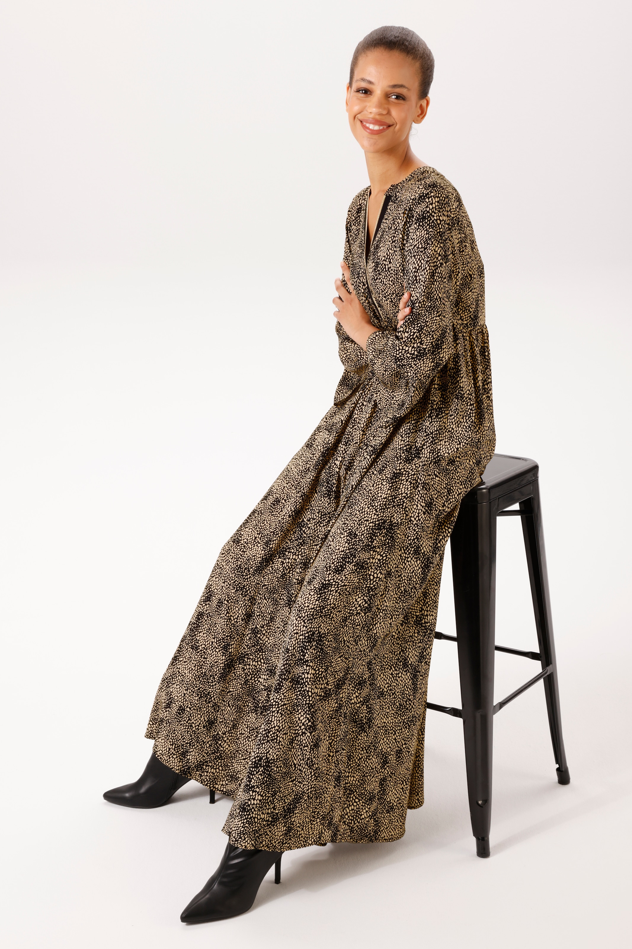 Aniston CASUAL Maxikleid mit grafischen Alloverdruck - NEUE KOLLEKTION