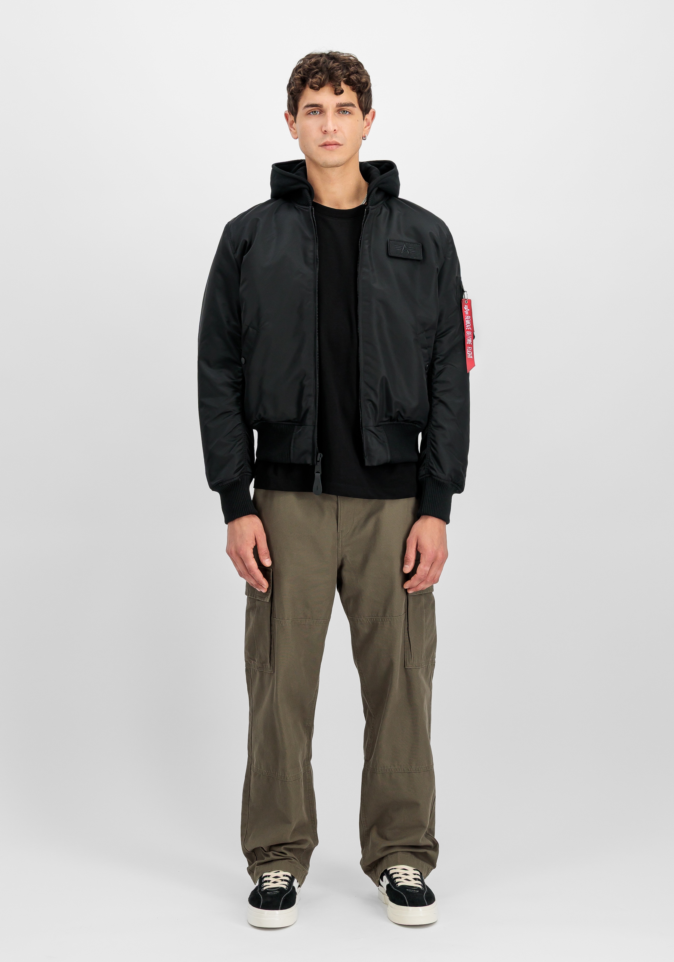 Alpha Industries Veste bomber »MA-1 ZH Back Print« mit Kapuze Kunstfaser, slim fit