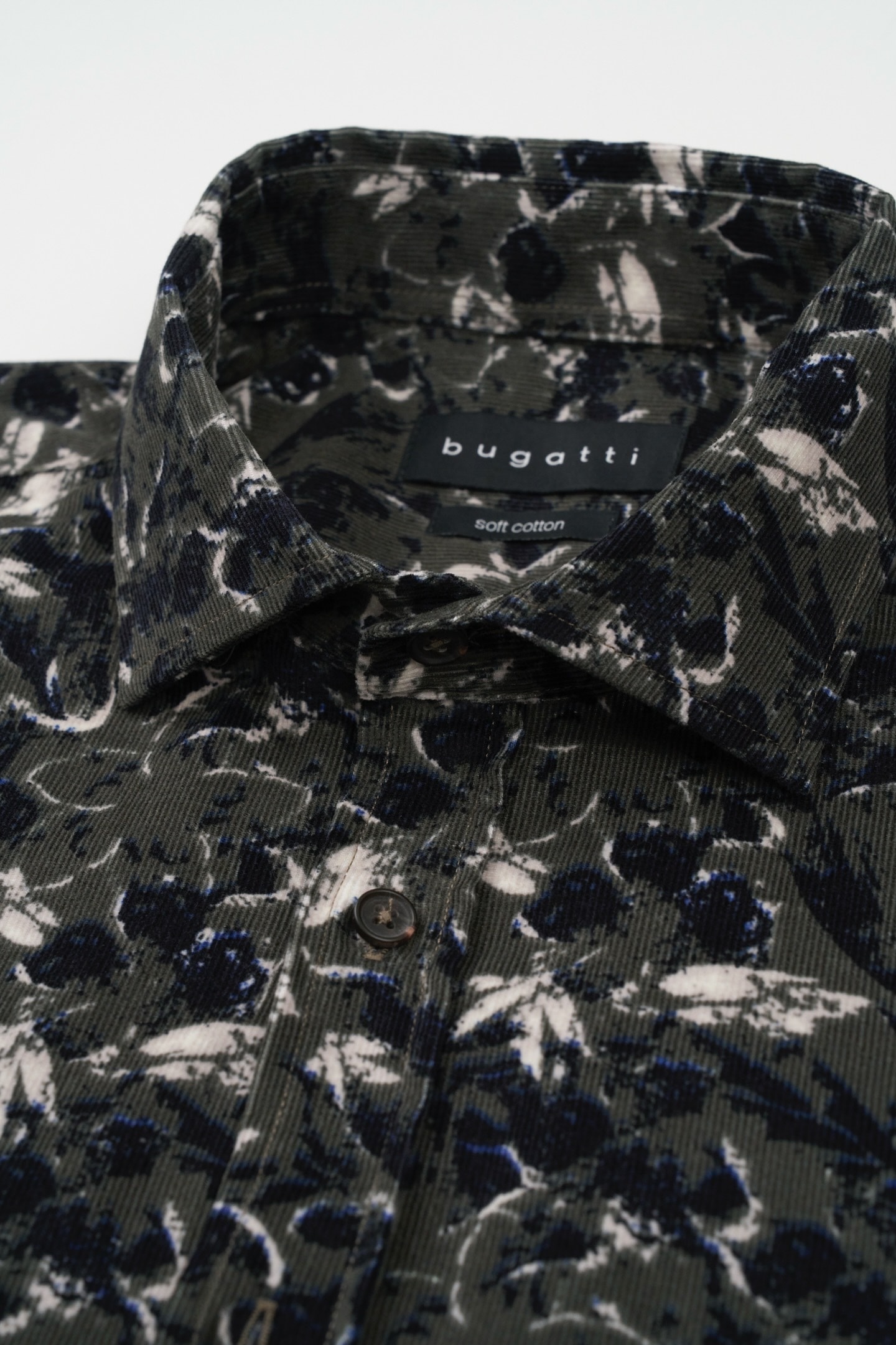 bugatti Chemise à manches longues mit grafischem Print