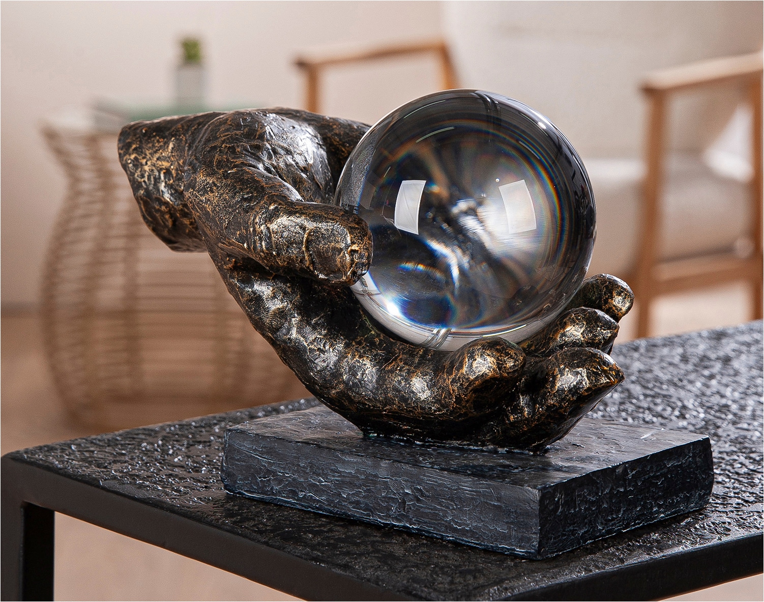 GILDE Skulptur »Skulptur Hand; Kugel Erkenntnis bronzefarben« Erkenntnis Weisheit Lebensweg Philosophie Inspiration