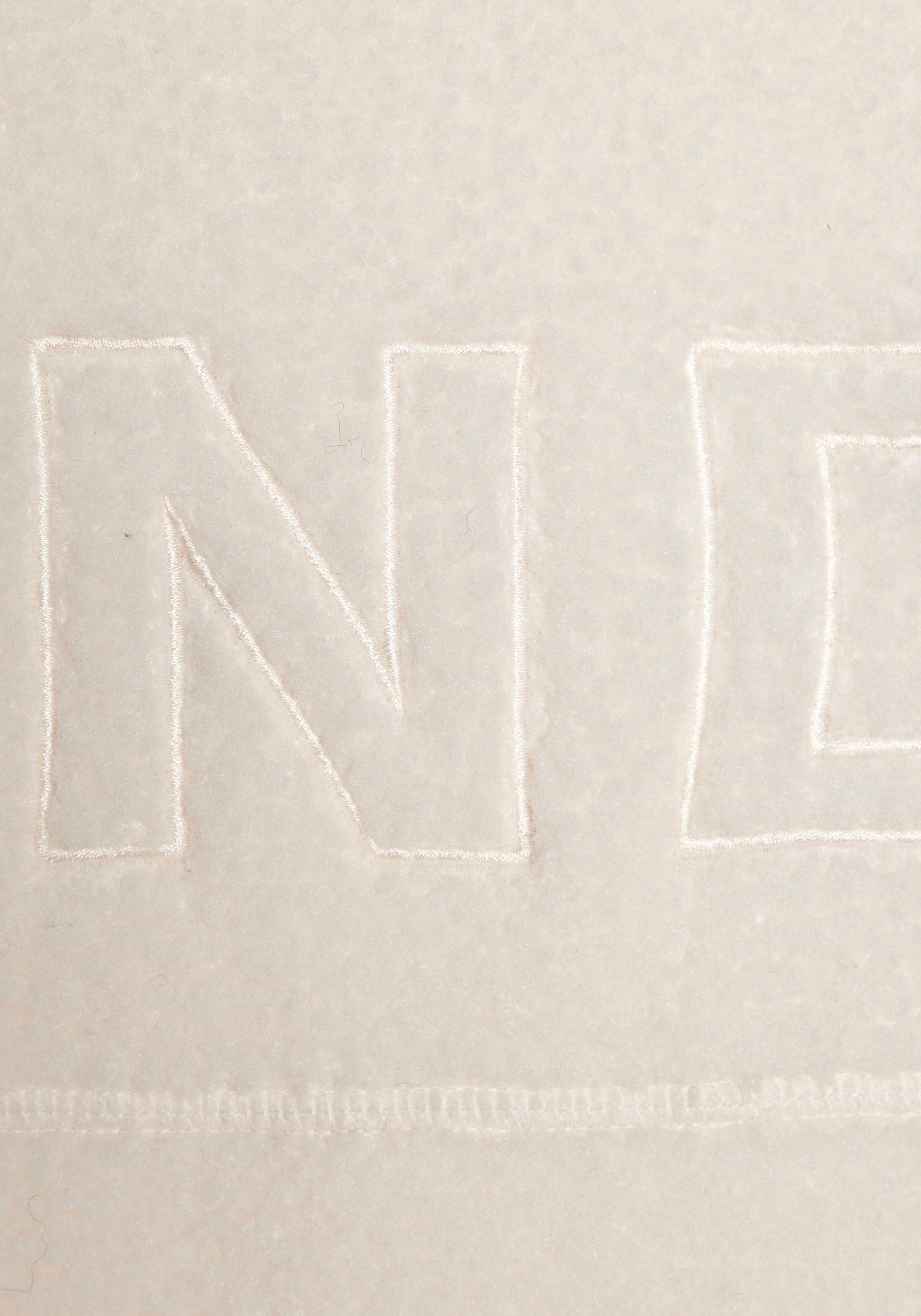 Elbsand Fleeceweste mit seitlichen Reissverschlüssen und hohen Kragen