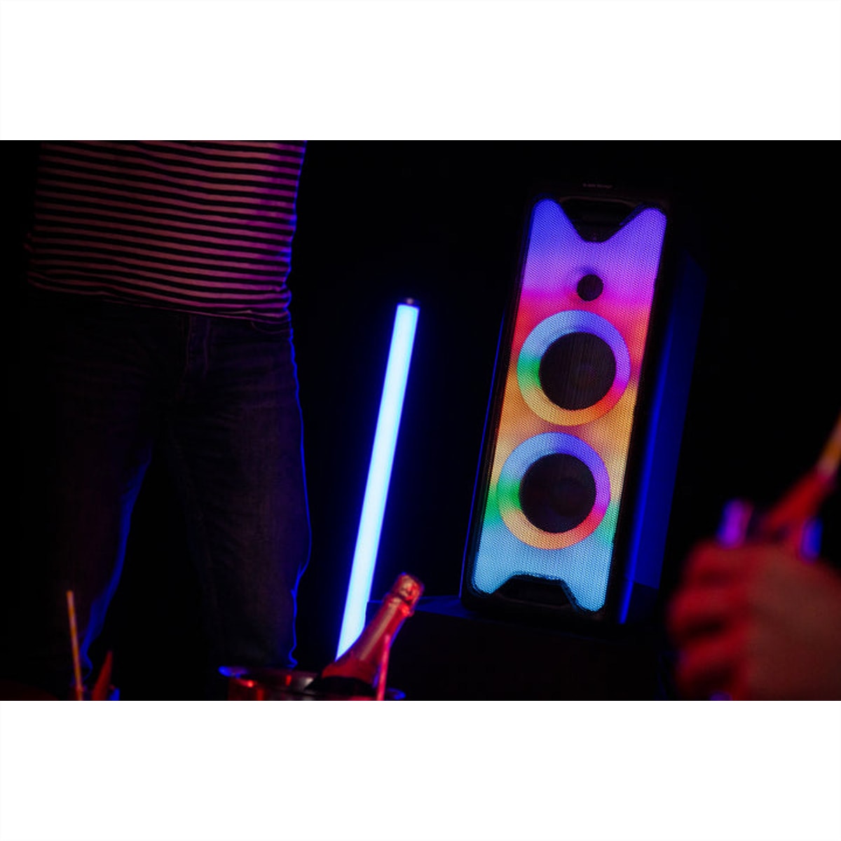 Lenco Lautsprecher »Lenco Lautsprecher PA-200BK schwarz, Licht und Akku« ( )