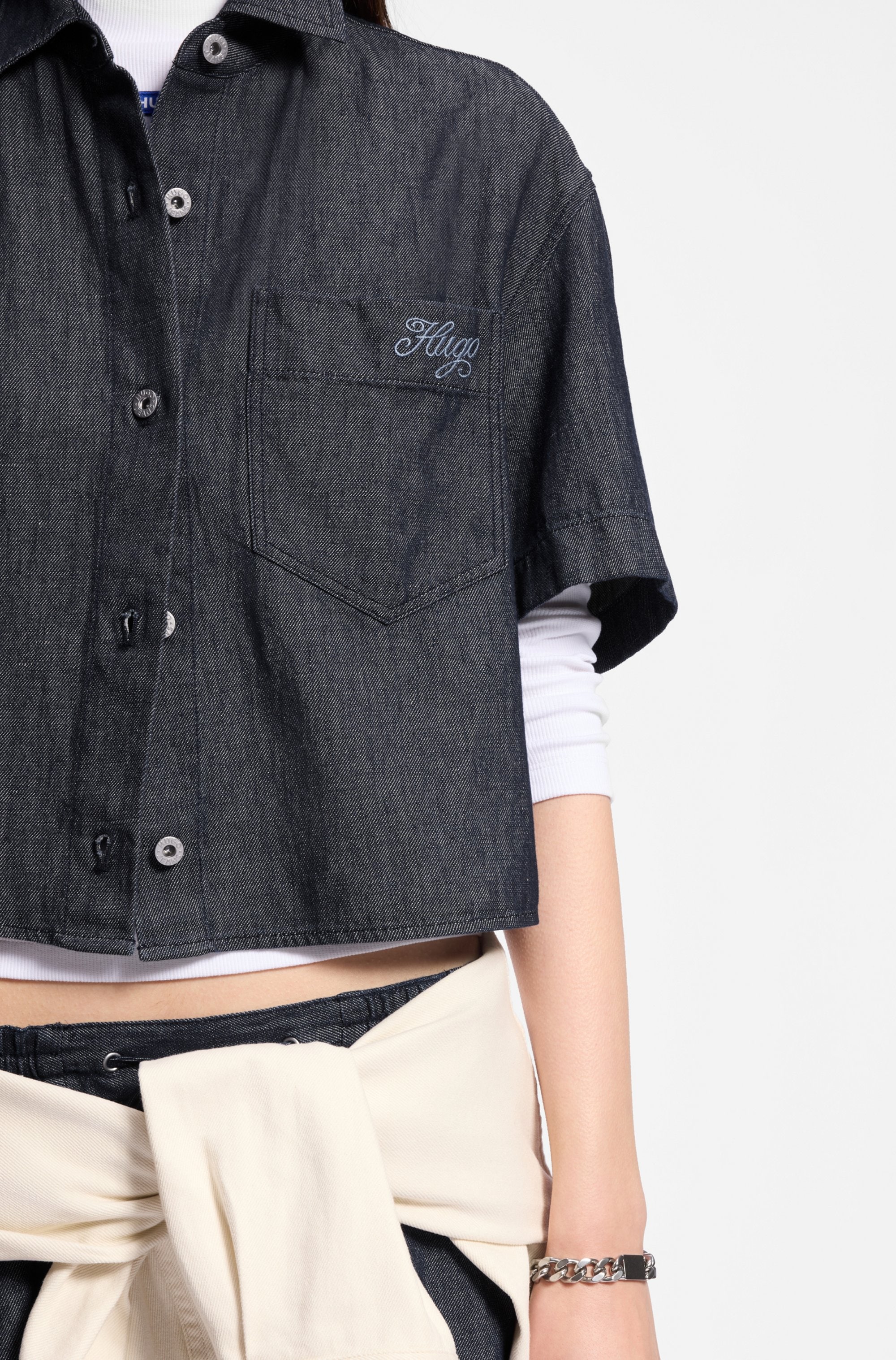 HUGO Blouse chemise »Erynn« coupe boxy en denim estival