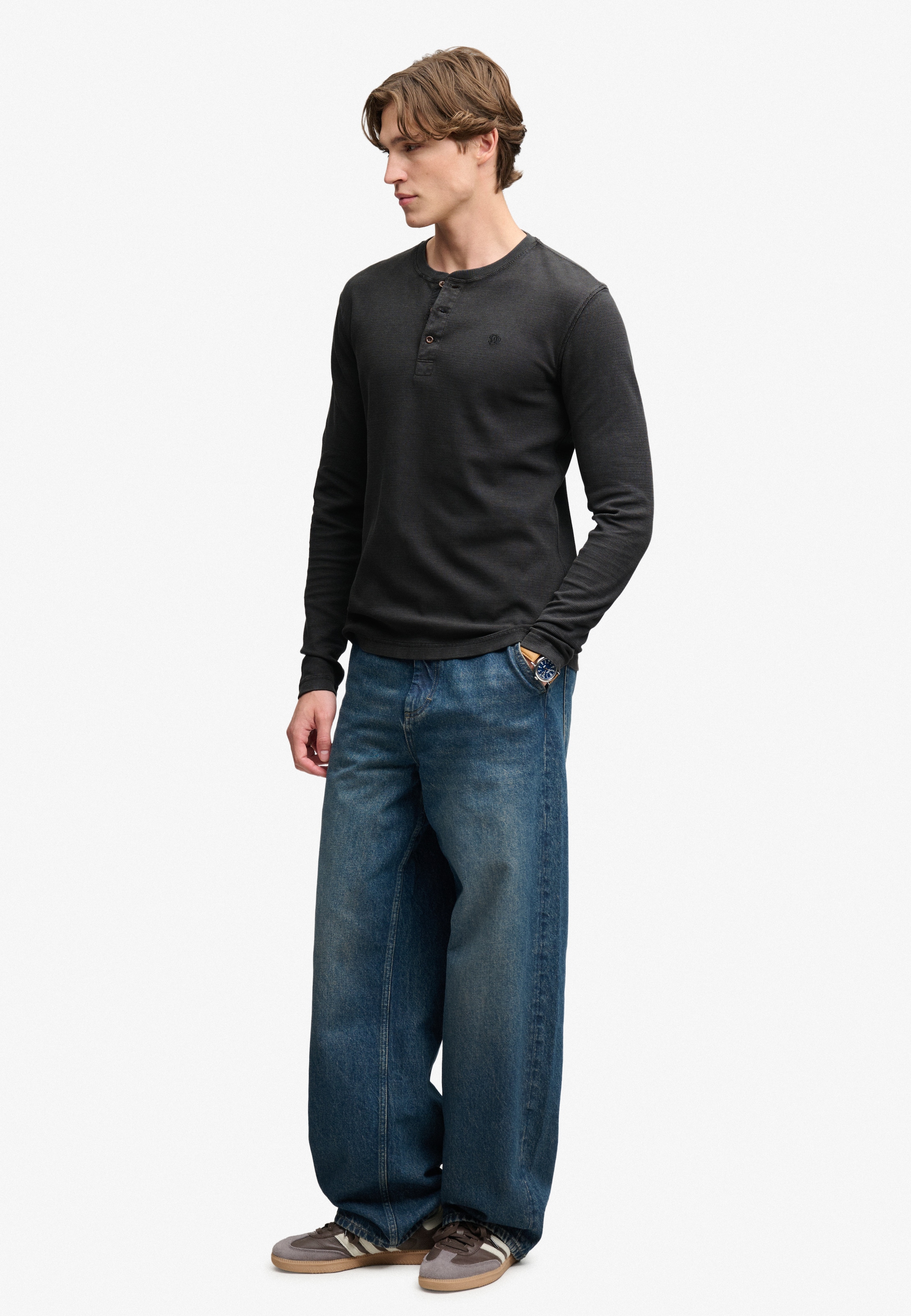 Superdry T-shirt à manches longues »WAFFLE LONG SLEEVE HENLEY TOP« Baumwolle, relaxed fit
