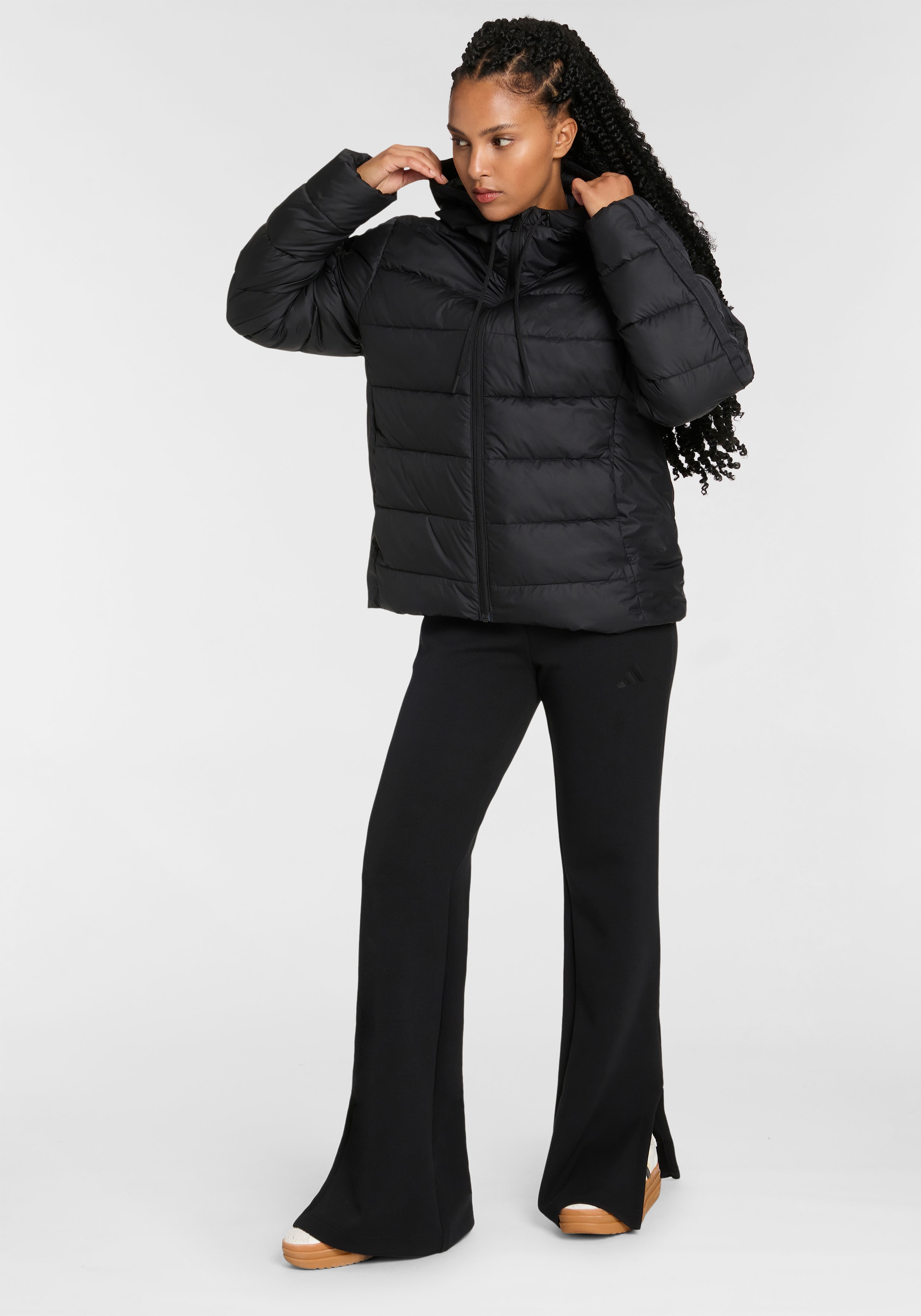 adidas Sportswear Steppjacke »ESSENTIALS CLIMAWARM 3-STREIFEN« mit Kapuze, CLIMAWARM
