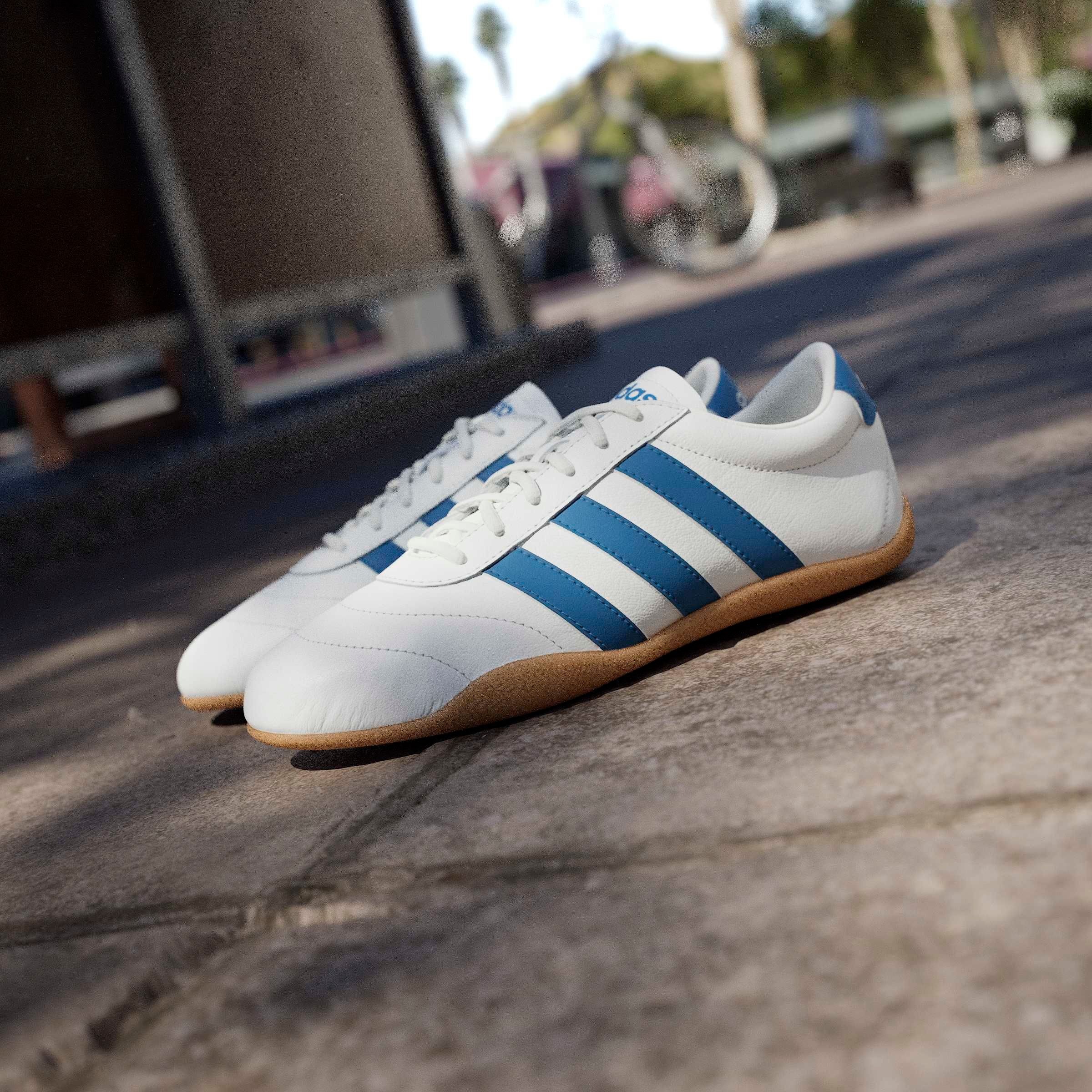 adidas Sportswear Sneaker »GRAND COURT LO«  Design auf den Spuren des adidas Superstar