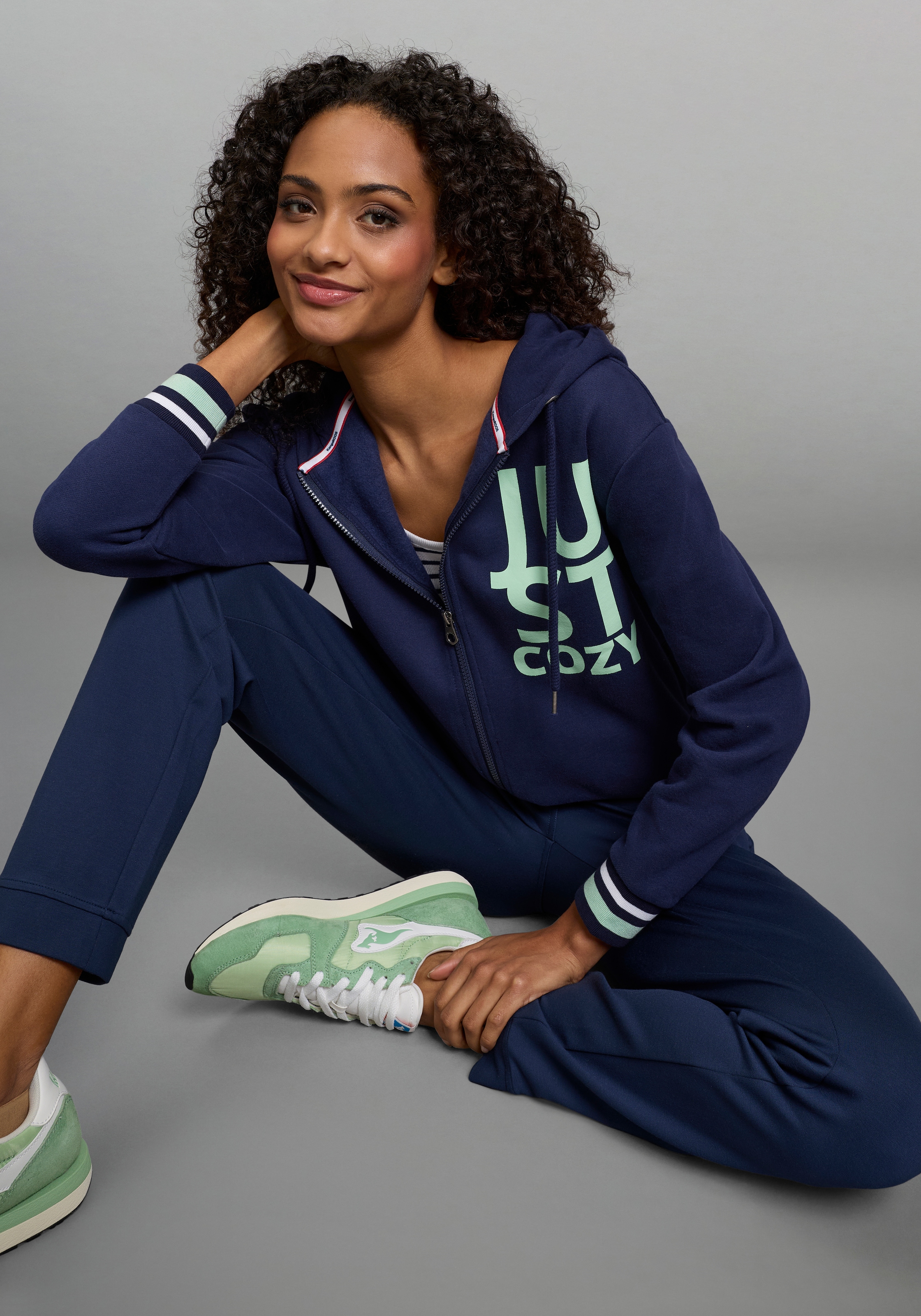 KangaROOS Sweat à capuche mit Neon-Details