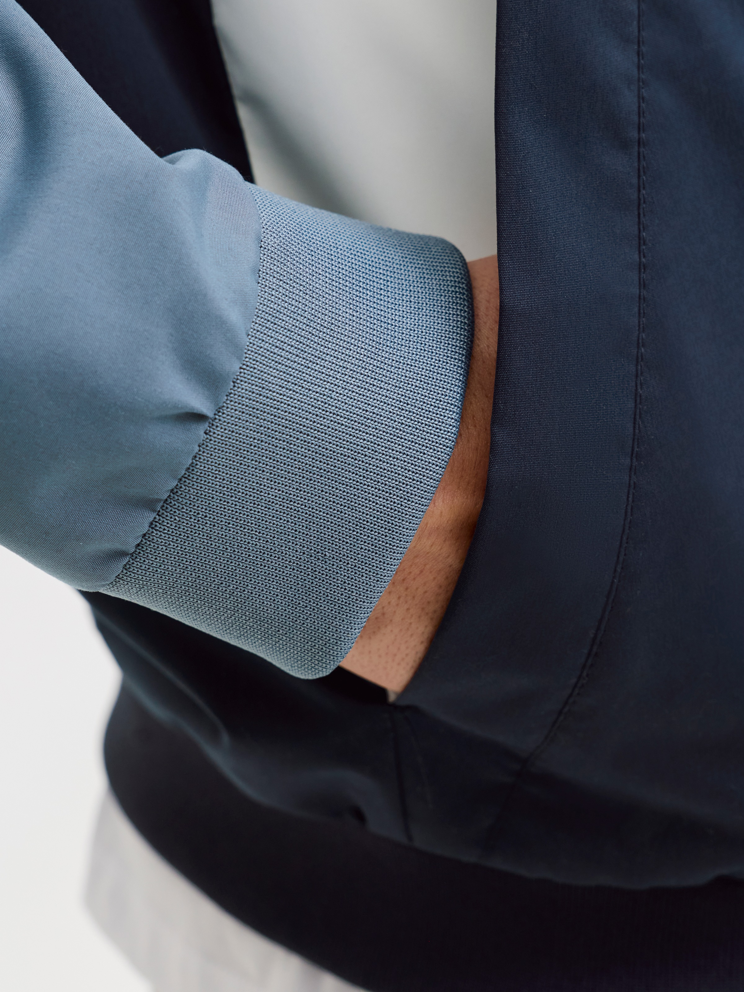 Jack & Jones Blouson »JJERUSH mit Kapuze« avec capuche fibre synthétique, coupe régulière