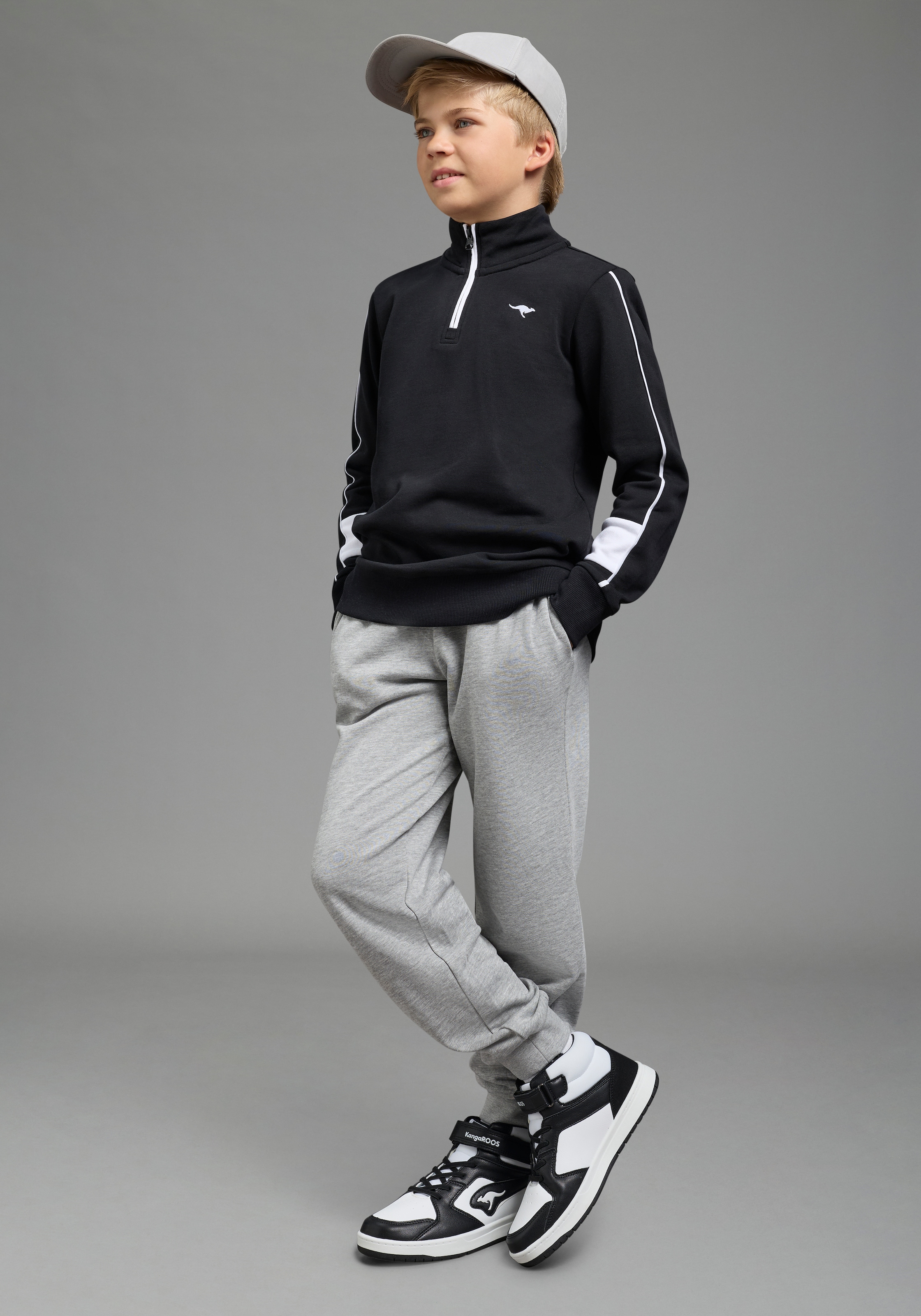 KangaROOS Pantalon sweat »Joggingshose mit Logo-Stickerei«  , pantalon de survêtement décontracté