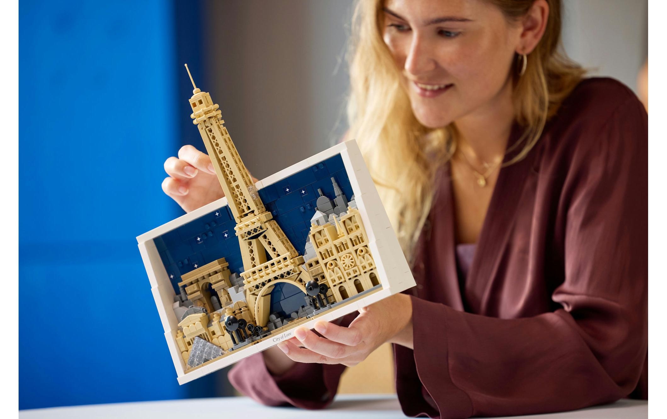 LEGO® Konstruktionsspielsteine »Architecture Paris – Stadt der Liebe 21064«