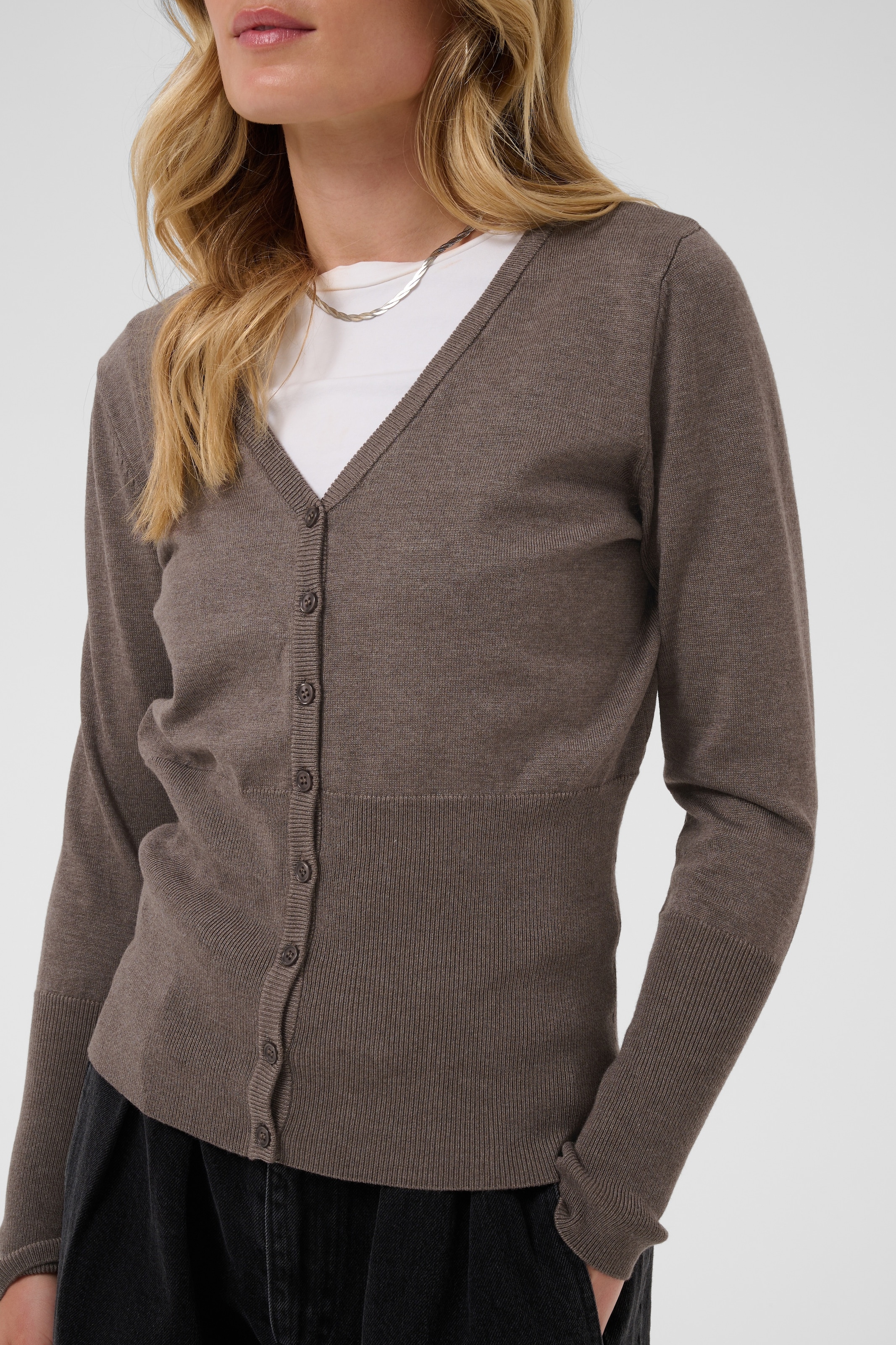 Saint Tropez Strickjacke »MilaSZ Slim Cardigan« Viskosemischung, Fitted