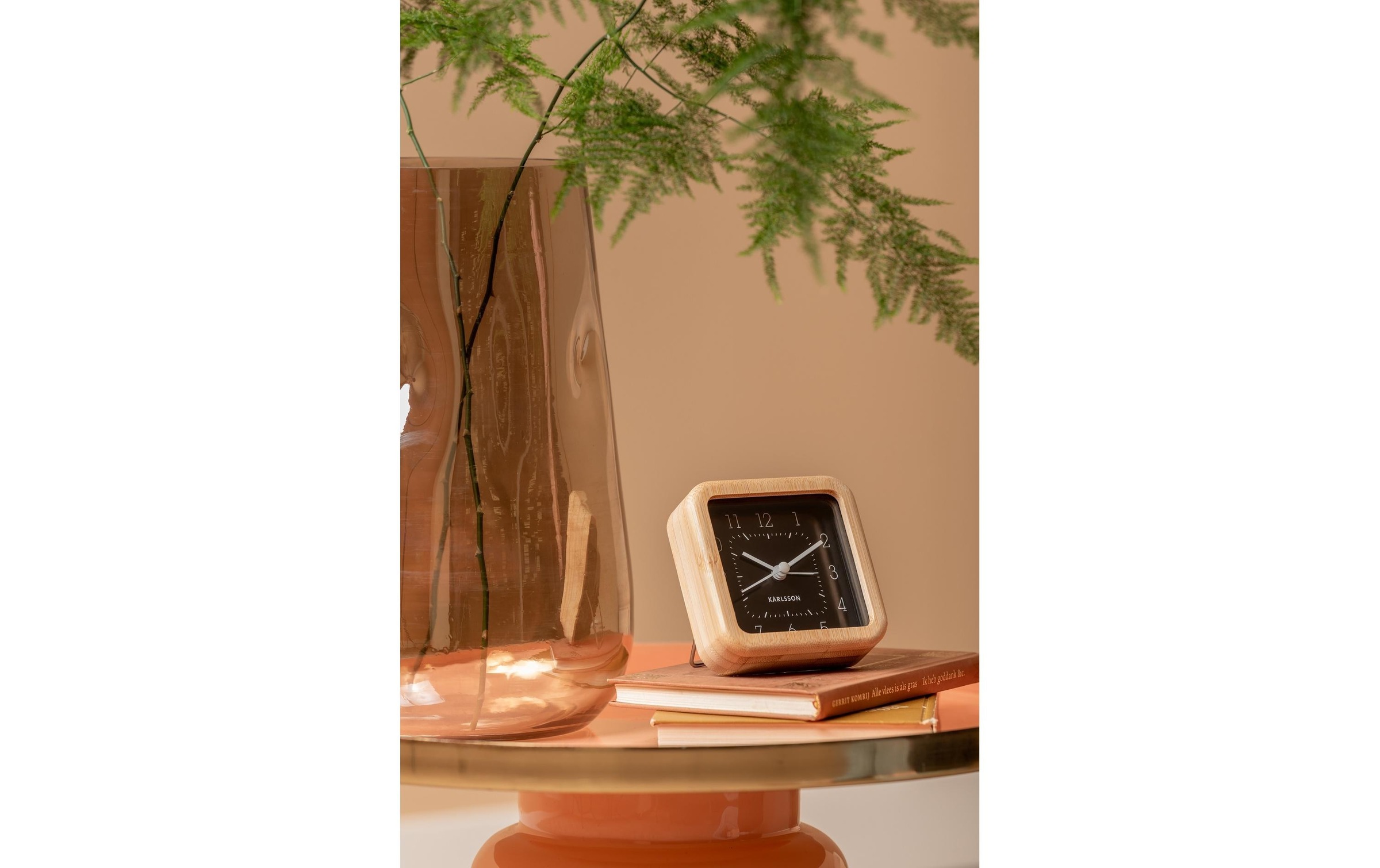 Karlsson Réveil »Neat Square«