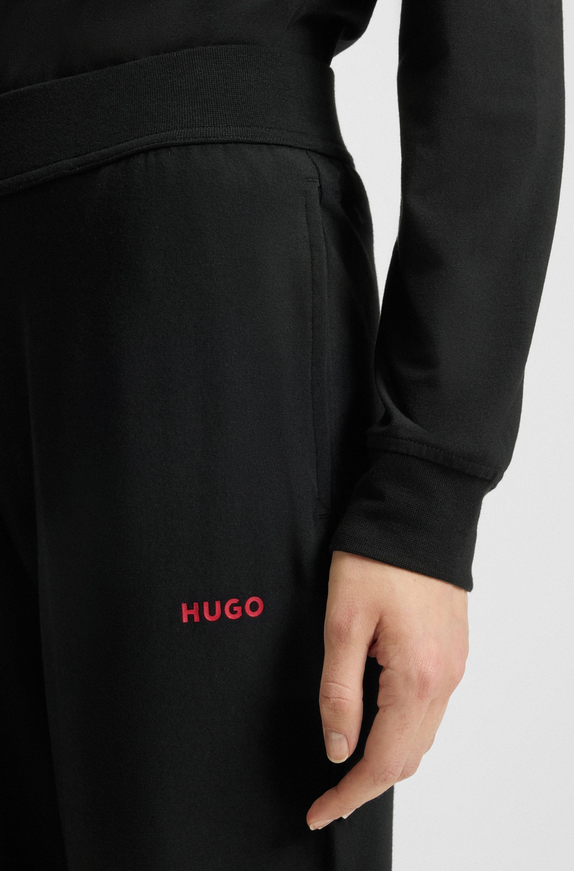 HUGO Underwear Pantalon sweat »SHUFFLE_PANTS 10249155 01«  mit dezentem Logoschriftzug