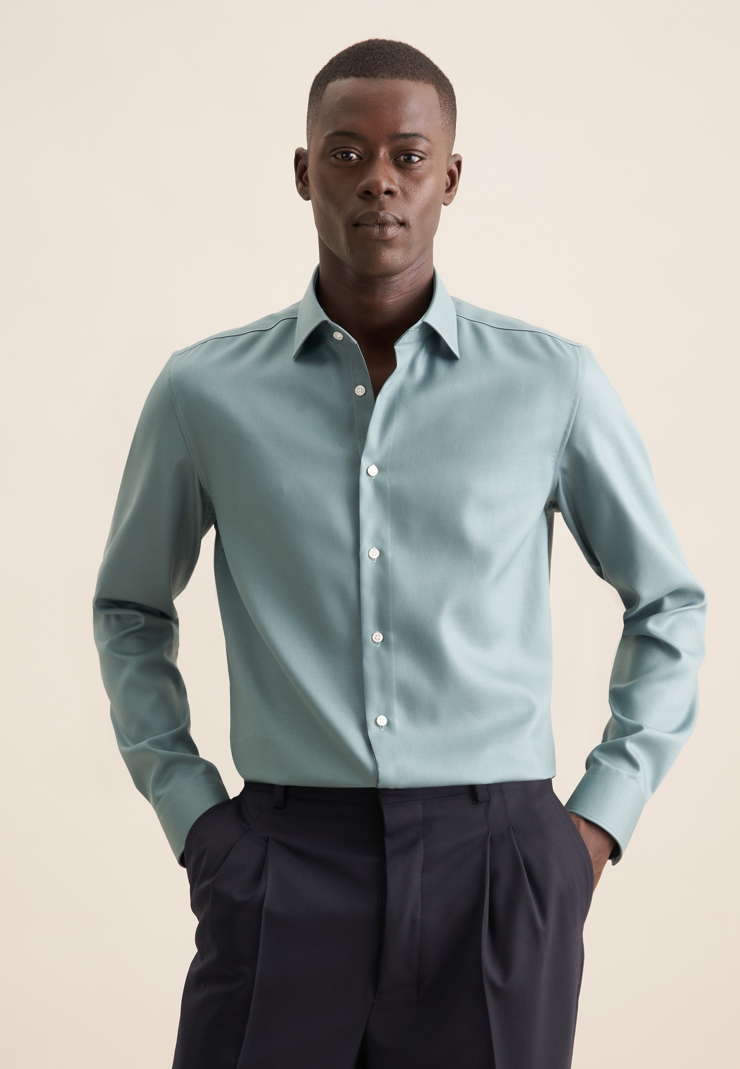 seidensticker Chemise d'affaires »Schwarze Rose« Slim 1/1 Kentkragen Uni