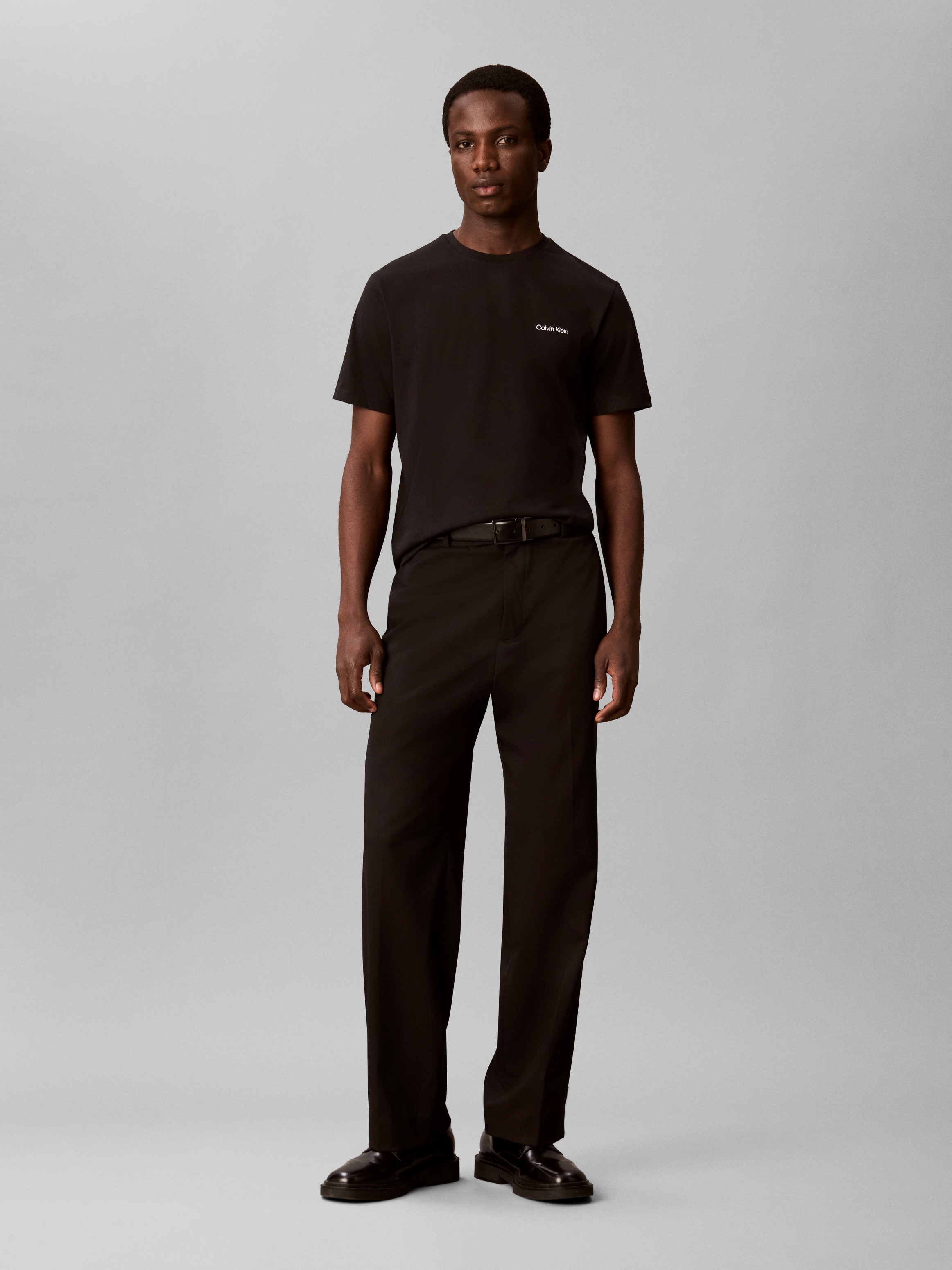Calvin Klein Jeans T-shirt »MICRO LOGO CREWNECK TEE« 2 Coupe régulière avec col rond