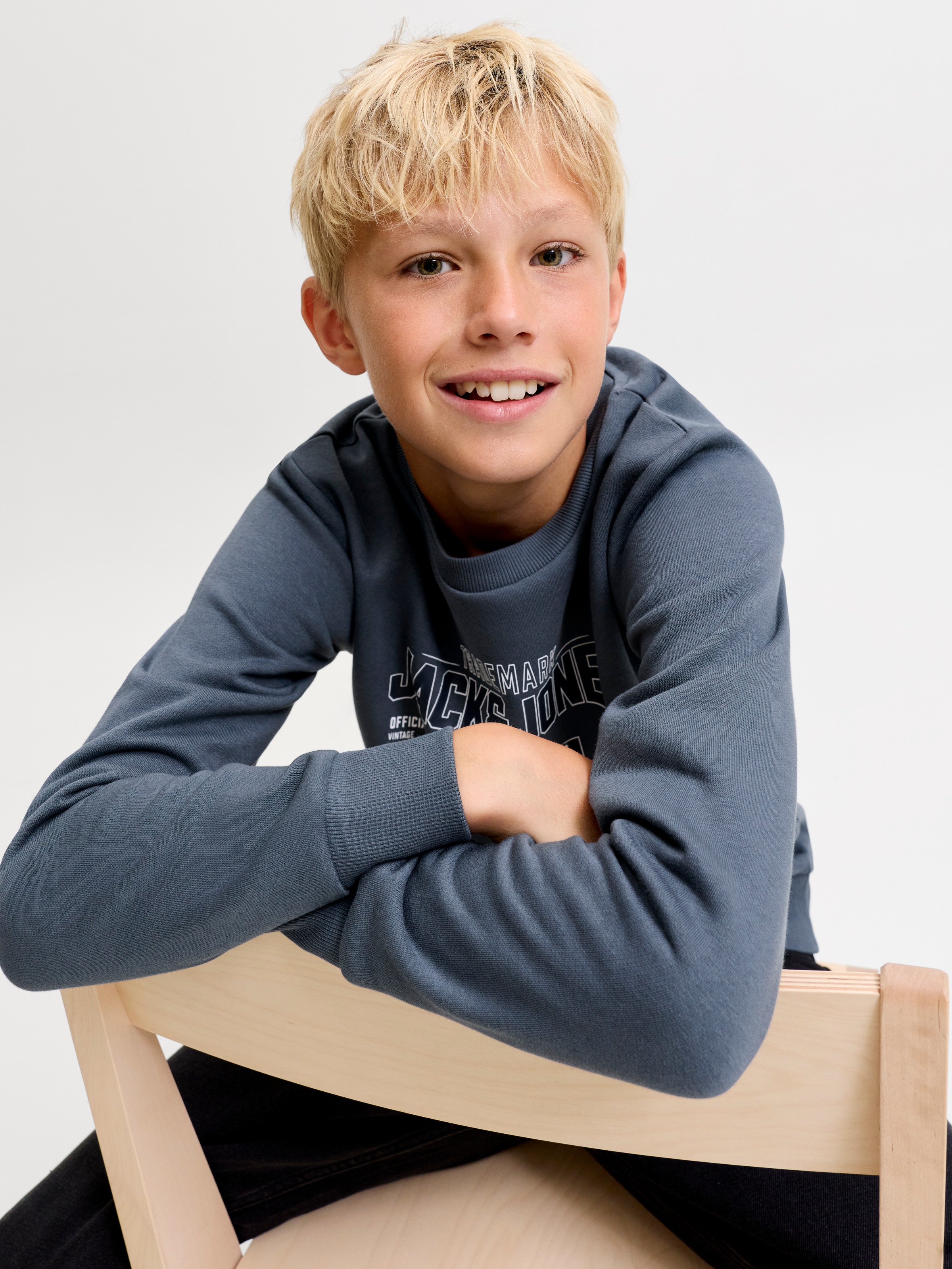 Jack & Jones Junior Sweatshirt »JJELOGO SWEAT CREW 2 COL AW26 SN JNR«, Baumwolle, regular fit
