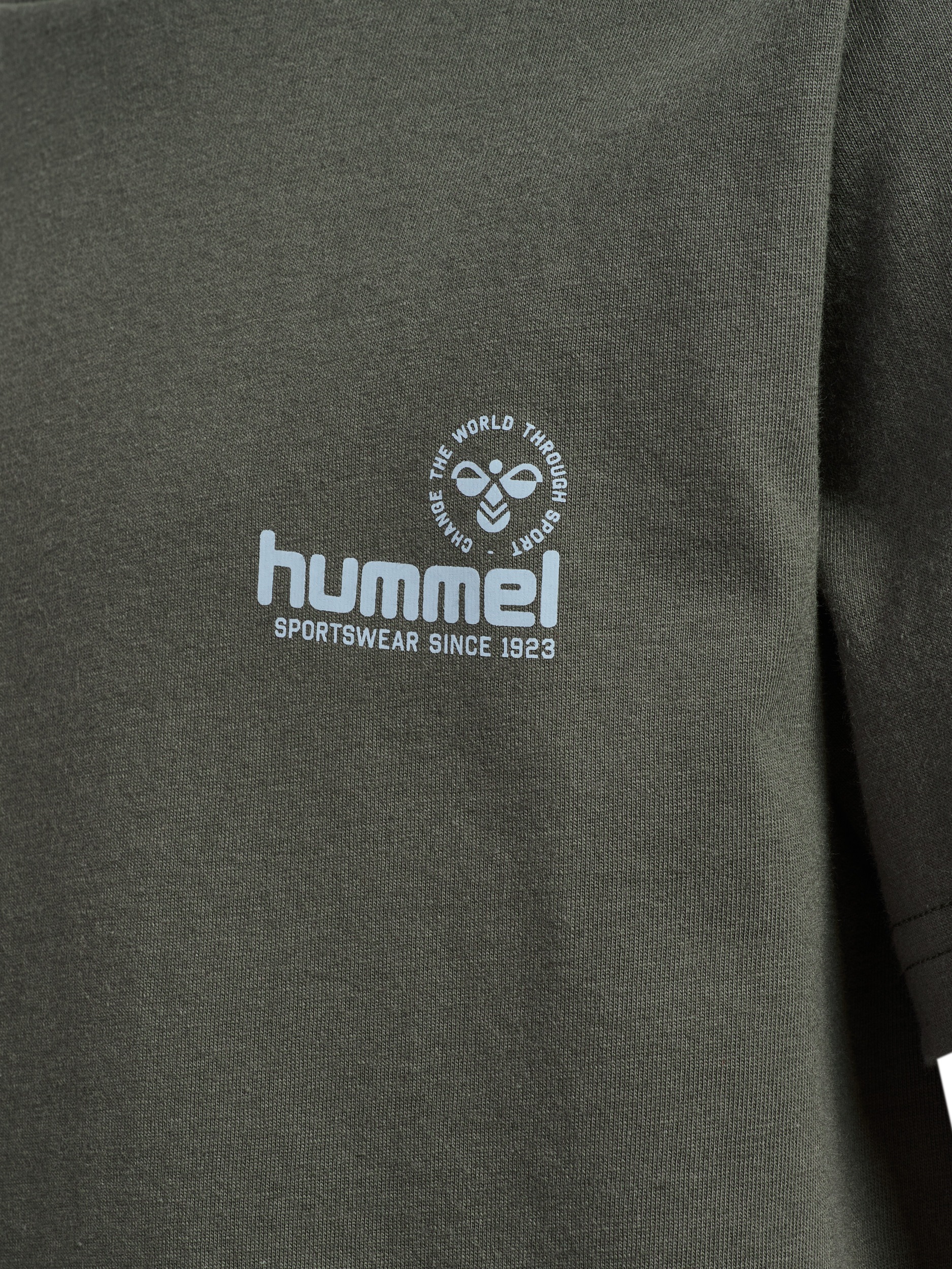 hummel T-shirt »HMLJR REG GRAPHIC T-SHIRT S/S« coupe normale, pour enfants et adolescents, en coton