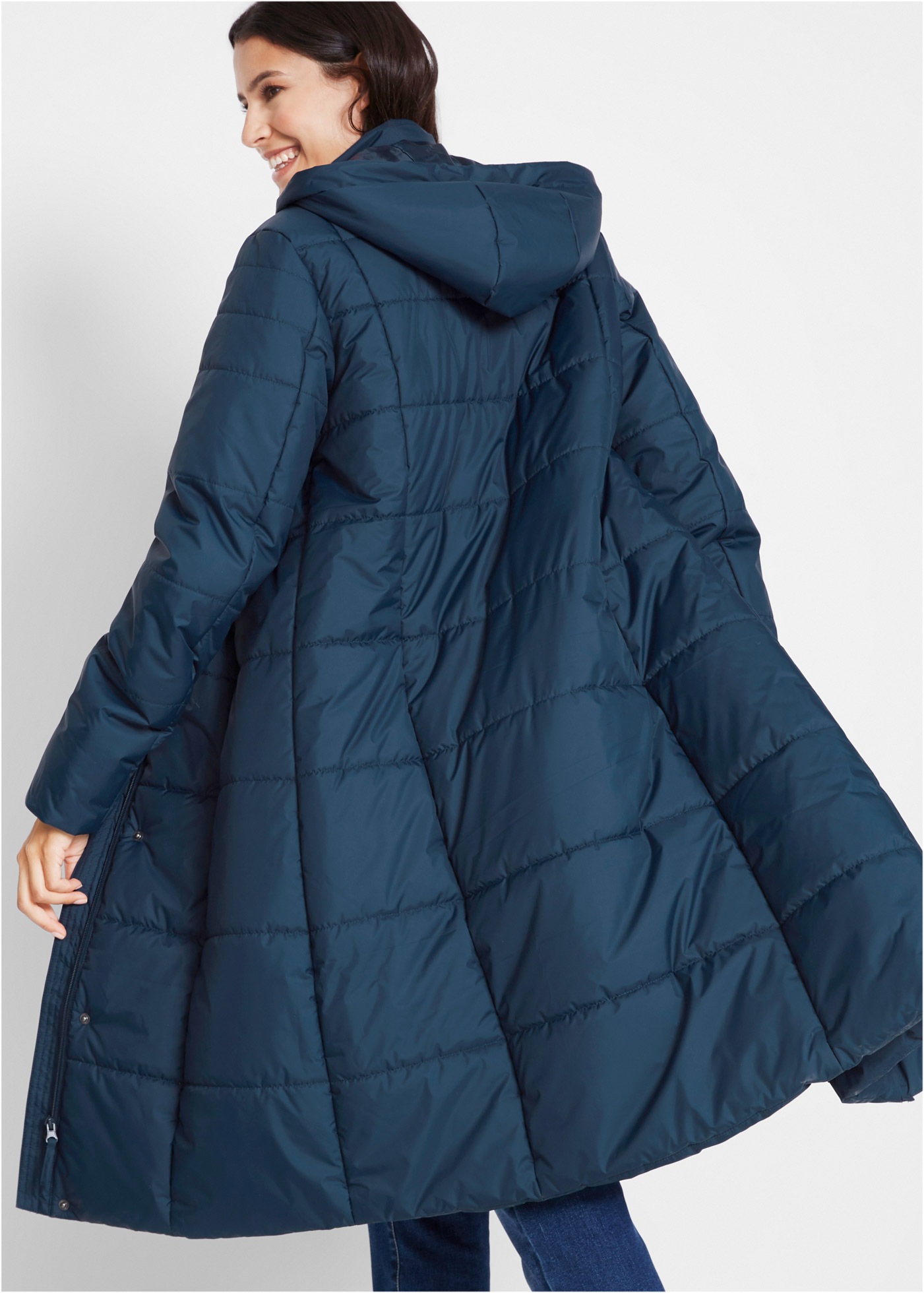 bonprix Manteau matelassé »Steppmantel mit abnehmbarer Kapuze« mit abnehmbarer Kapuze, mit Eingrifftaschen, mit Stehkragen