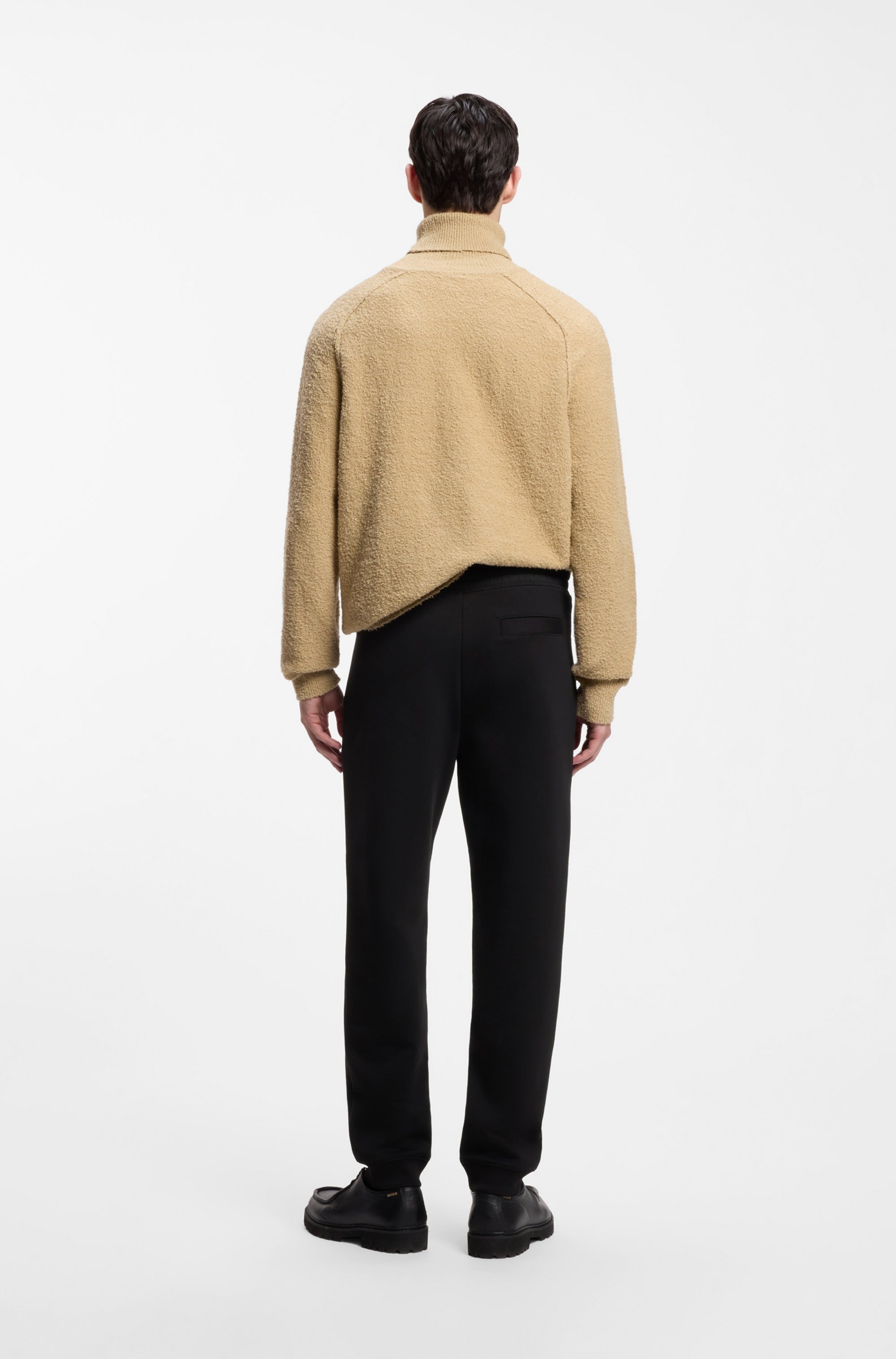 HUGO Pantalon sweat »Dimacs Metal Logo«  ceinture élastique avec cordon de serrage, coupe décontractée, mélange de coton
