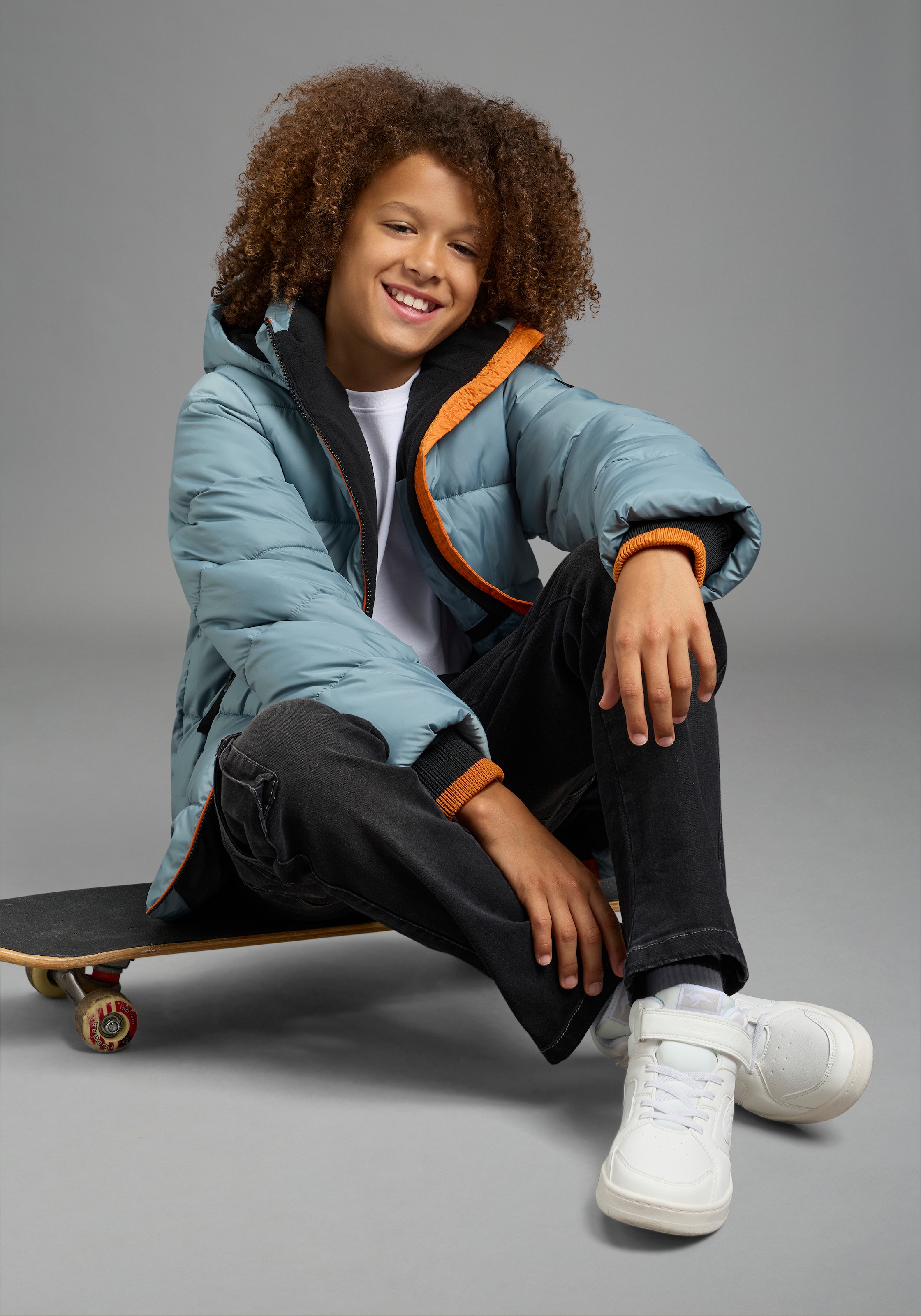 Bruno Banani Veste d'extérieur »BRUNO BANANI Steppjacke mit modischen Rib-Bündchen« avec capuche Veste chaude avec capuche, doublure en polaire, coupe-vent, déperlante,