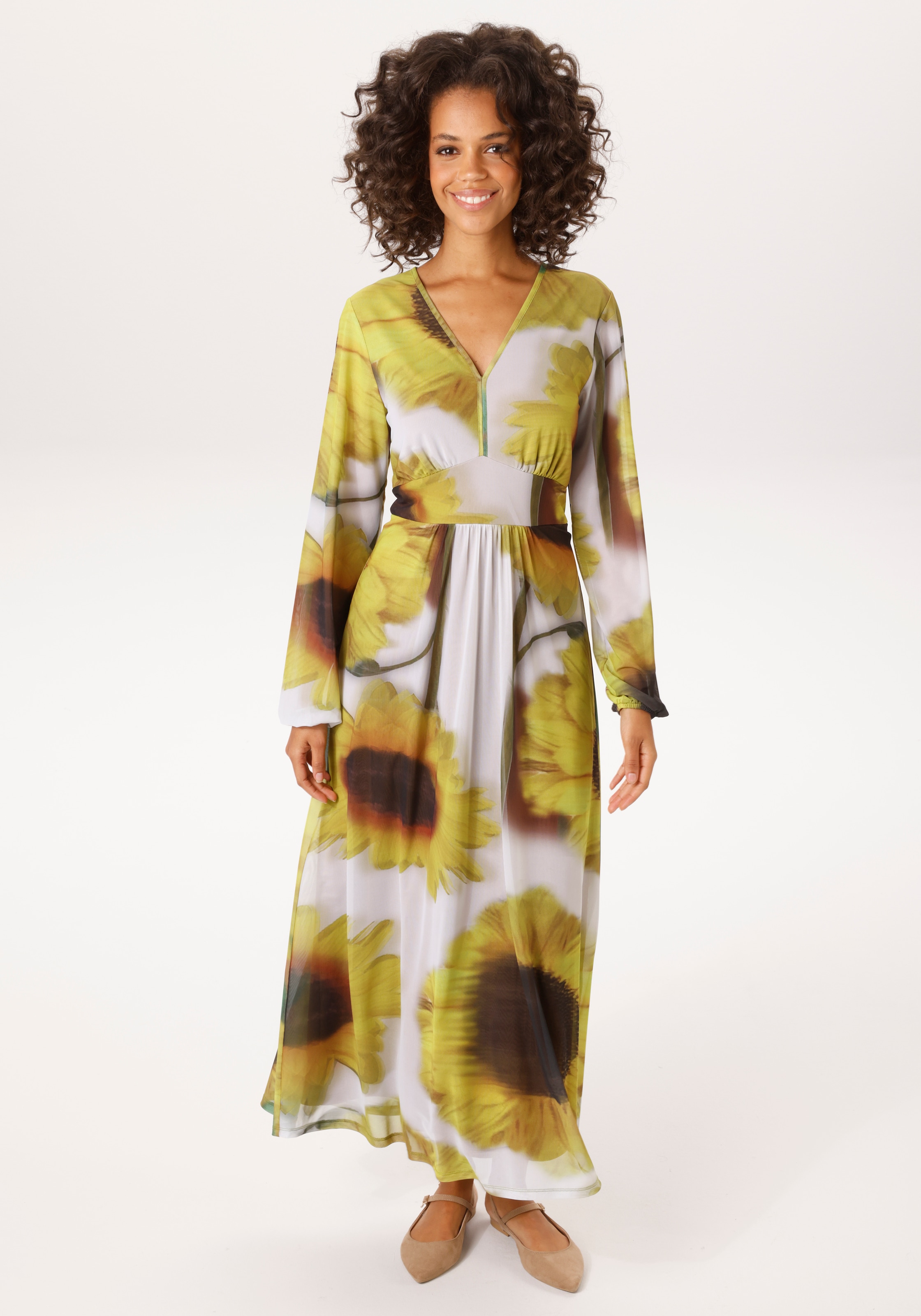 Aniston CASUAL Maxi robe mit grossflächigen Sonnenblumen bedruckt