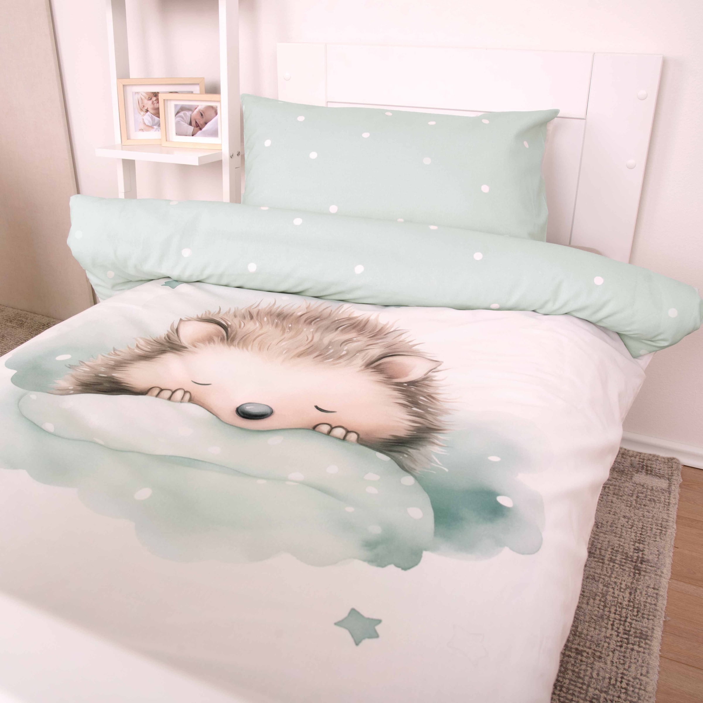 Baby Best Linge de lit pour bébé »babybest Kleiner Igel« 2 cuis Parure de lit réversible